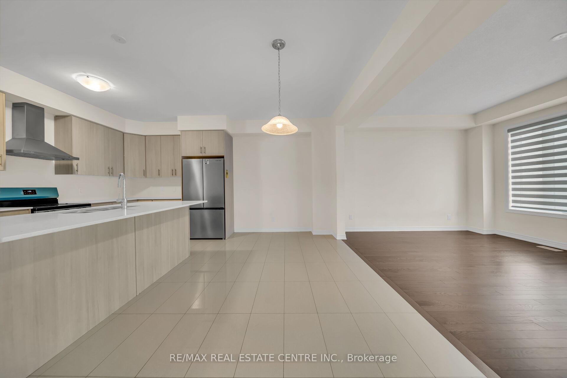 Photo 16 of 200 Broadacre Drive, Kitchener — HOMEH