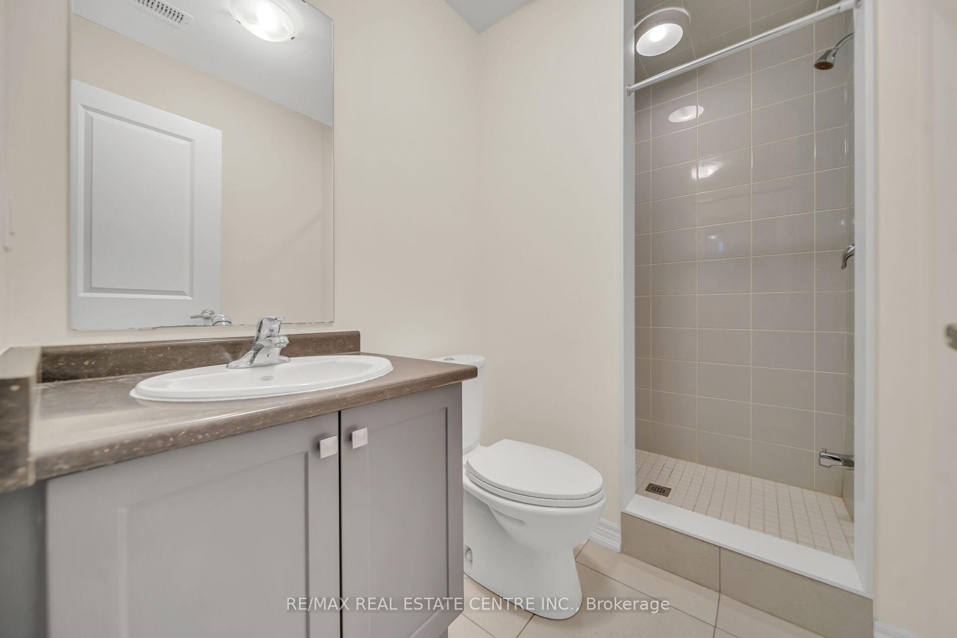 Photo 37 of 200 Broadacre Drive, Kitchener — HOMEH