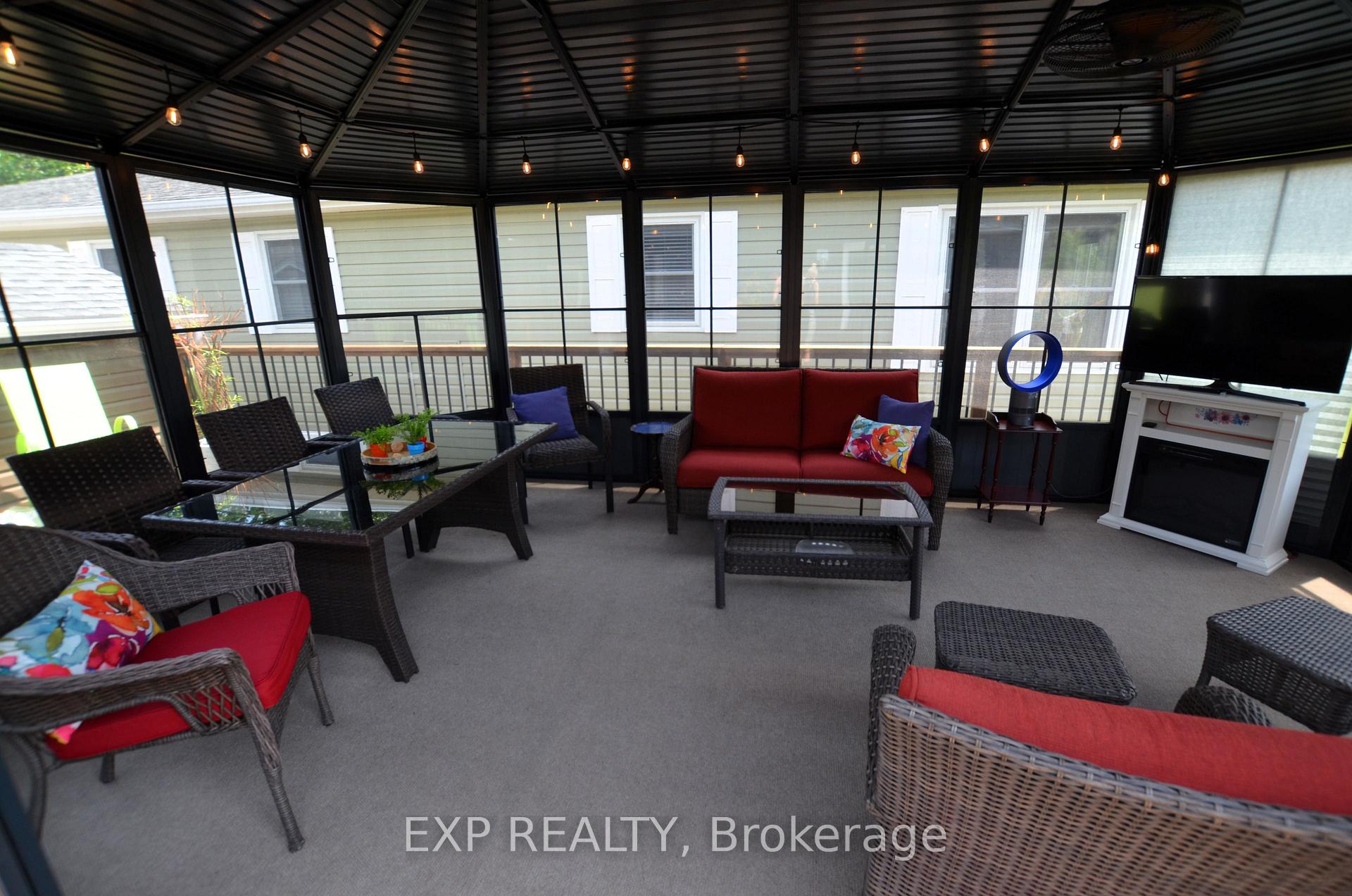 Photo 6 of Unit 103, 22790 Amiens Road, Middlesex Centre, Rural Middlesex Centre — HOMEH