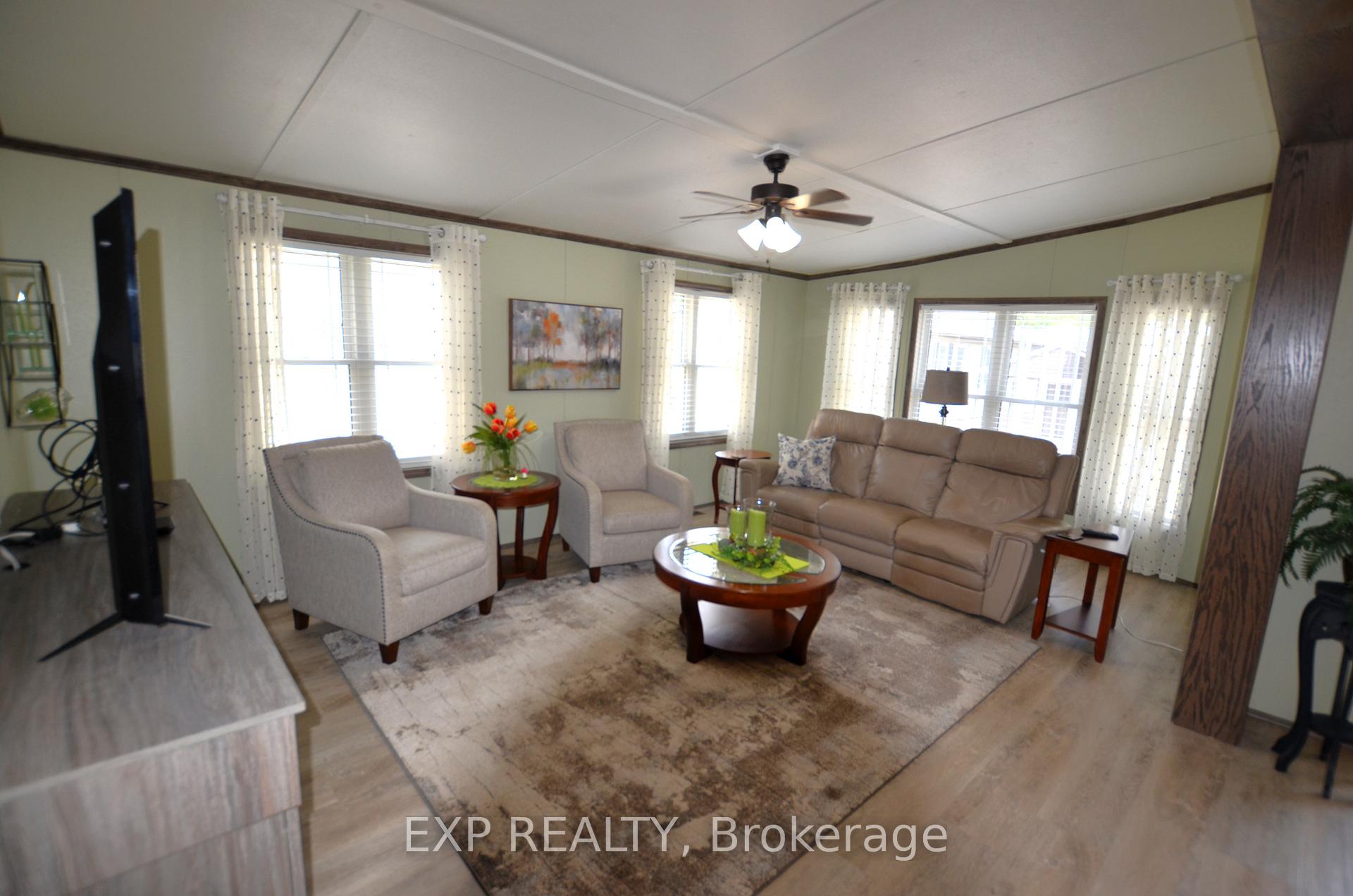 Photo 13 of Unit 103, 22790 Amiens Road, Middlesex Centre, Rural Middlesex Centre — HOMEH