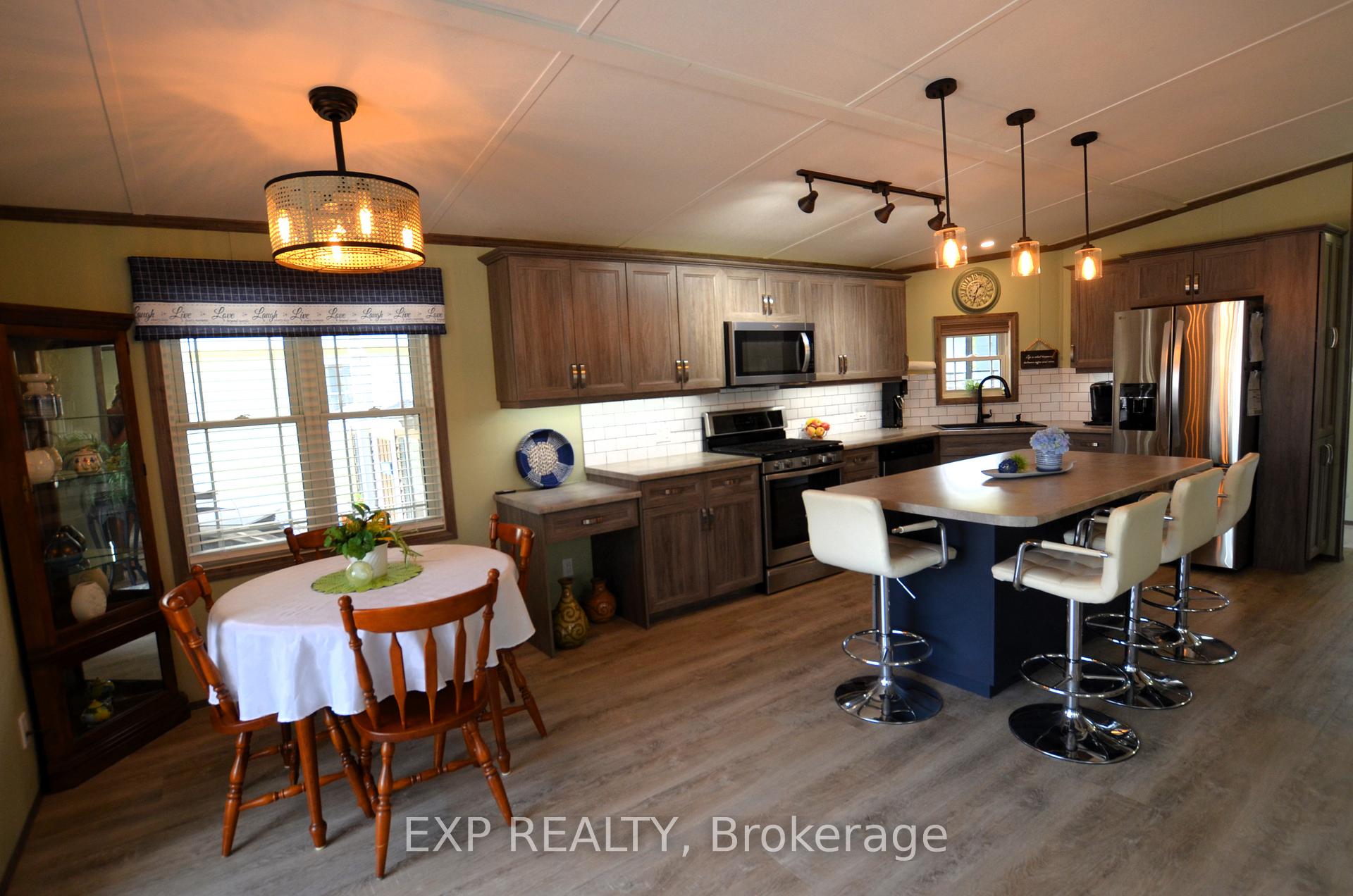 Photo 15 of Unit 103, 22790 Amiens Road, Middlesex Centre, Rural Middlesex Centre — HOMEH