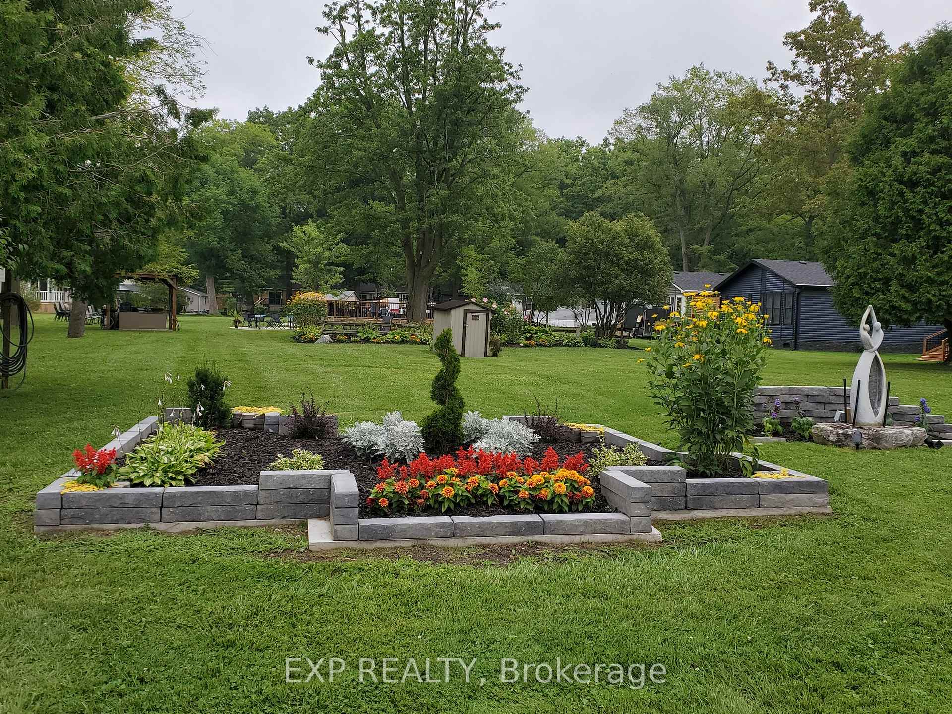 Photo 36 of Unit 103, 22790 Amiens Road, Middlesex Centre, Rural Middlesex Centre — HOMEH
