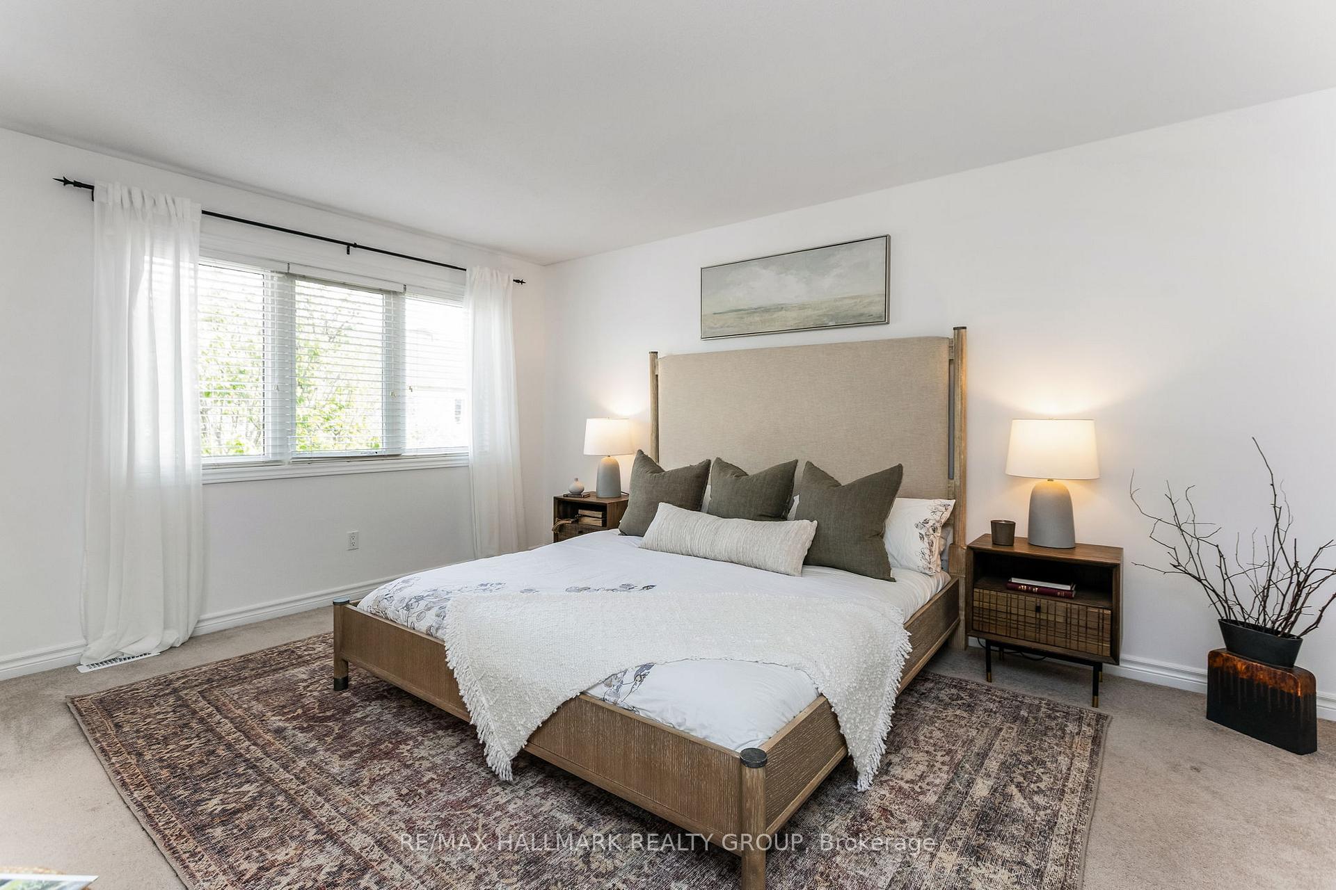 Photo 17 of 59 Brady Avenue, Ottawa, Kanata - Morgan's Grant/South March — HOMEH