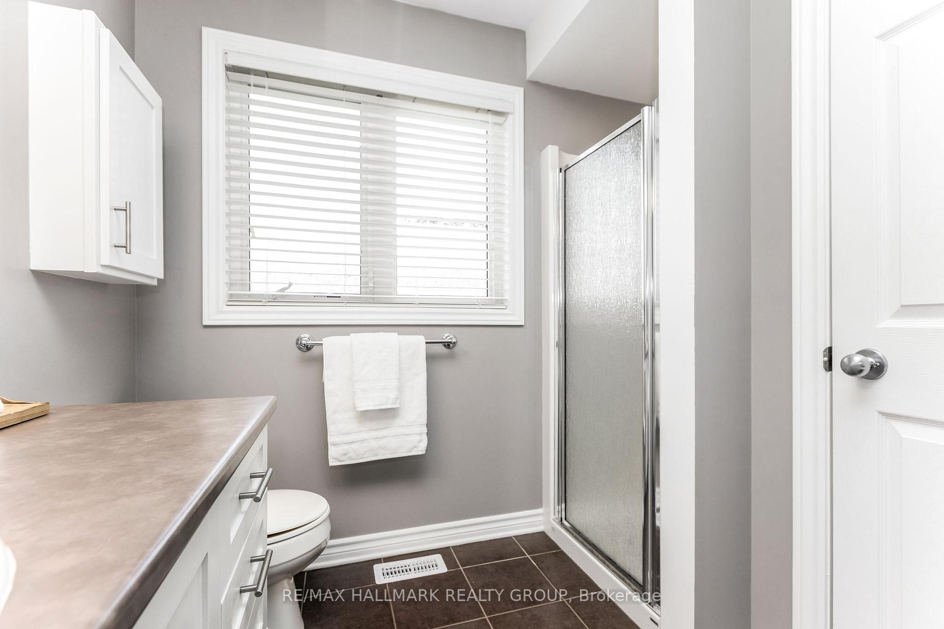 Photo 21 of 59 Brady Avenue, Ottawa, Kanata - Morgan's Grant/South March — HOMEH