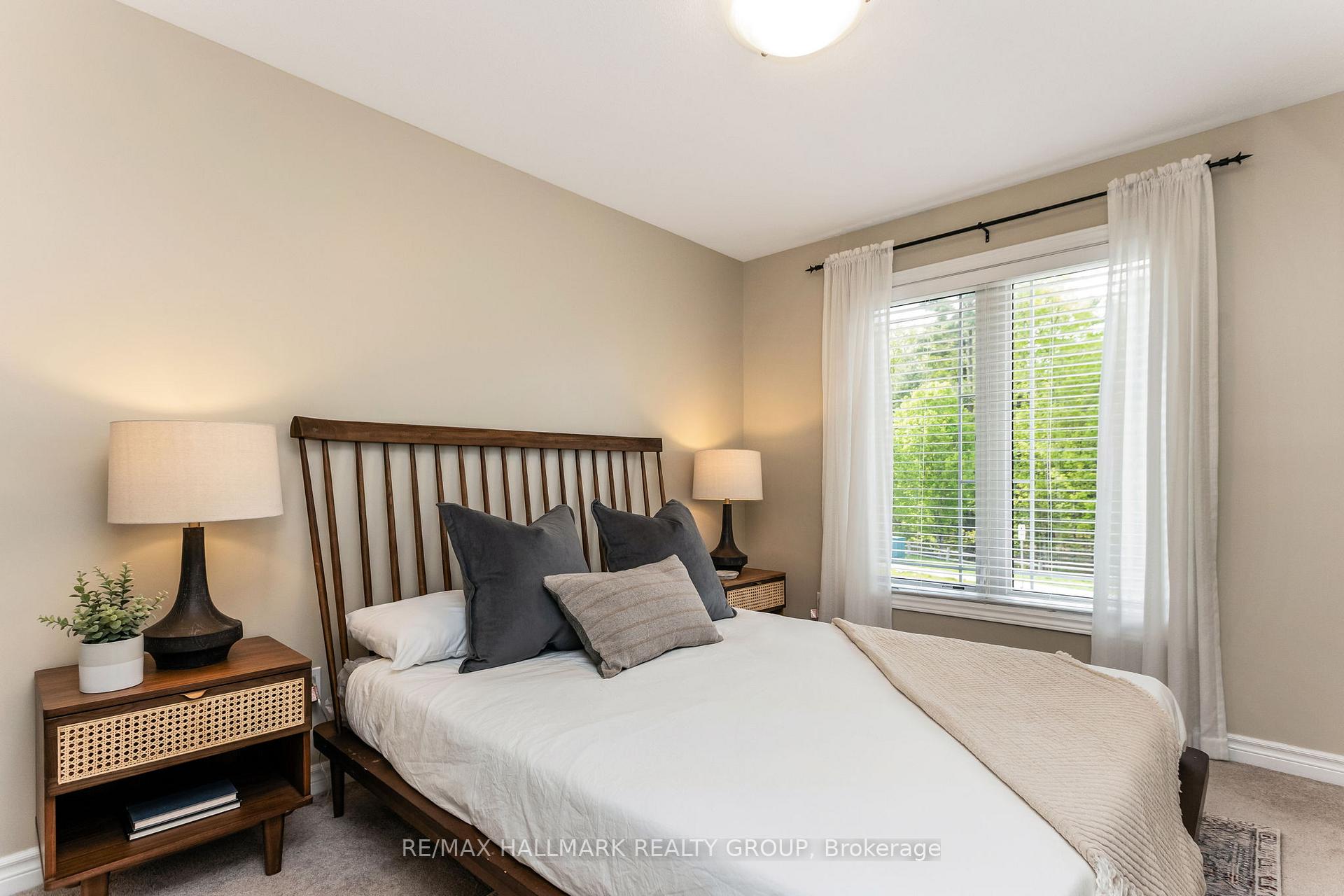 Photo 22 of 59 Brady Avenue, Ottawa, Kanata - Morgan's Grant/South March — HOMEH