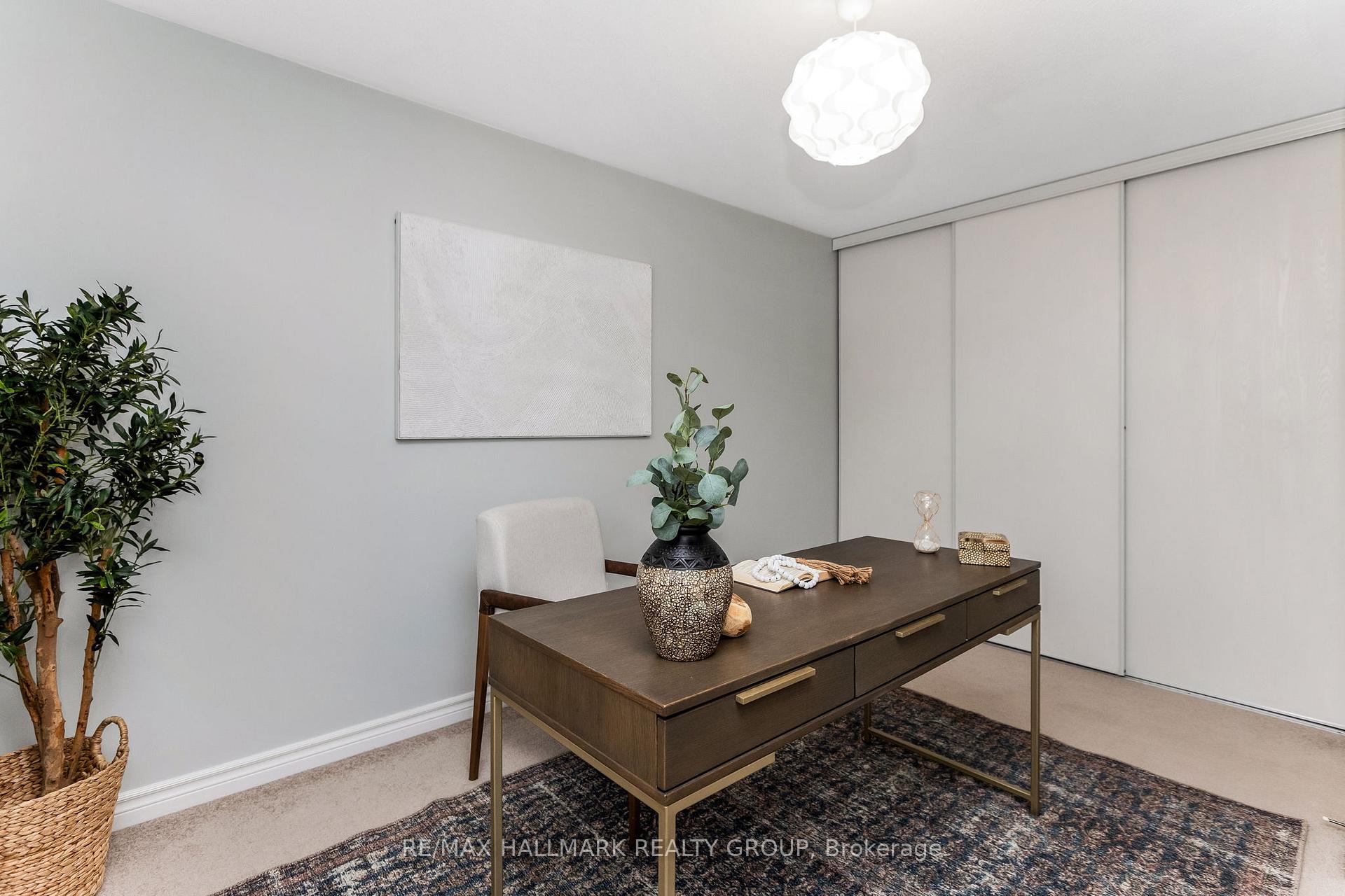 Photo 24 of 59 Brady Avenue, Ottawa, Kanata - Morgan's Grant/South March — HOMEH