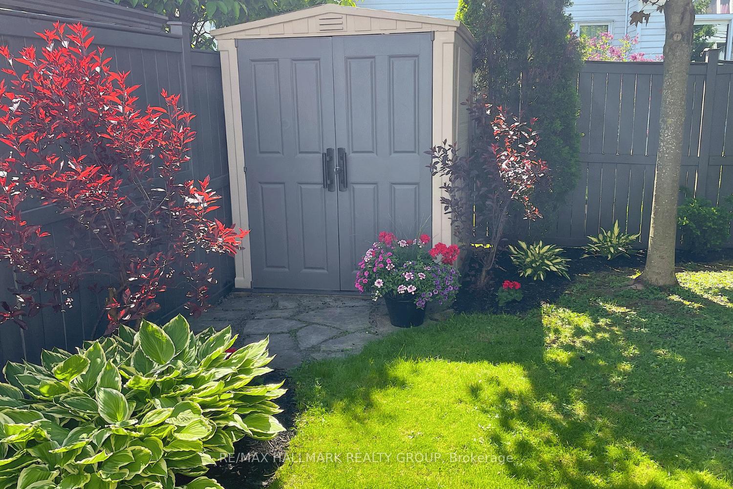Photo 30 of 59 Brady Avenue, Ottawa, Kanata - Morgan's Grant/South March — HOMEH