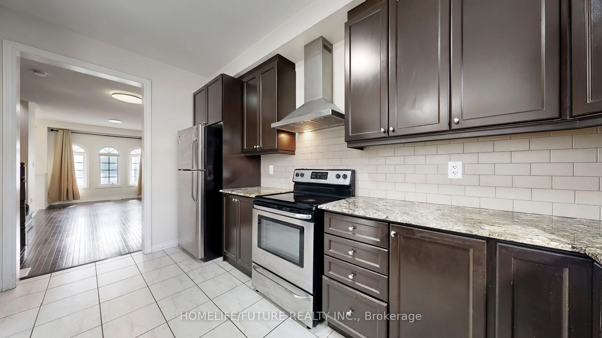 Photo 11 of Unit Main & 2nd, 89 Hammersley Blvd, Markham, Wismer — HOMEH