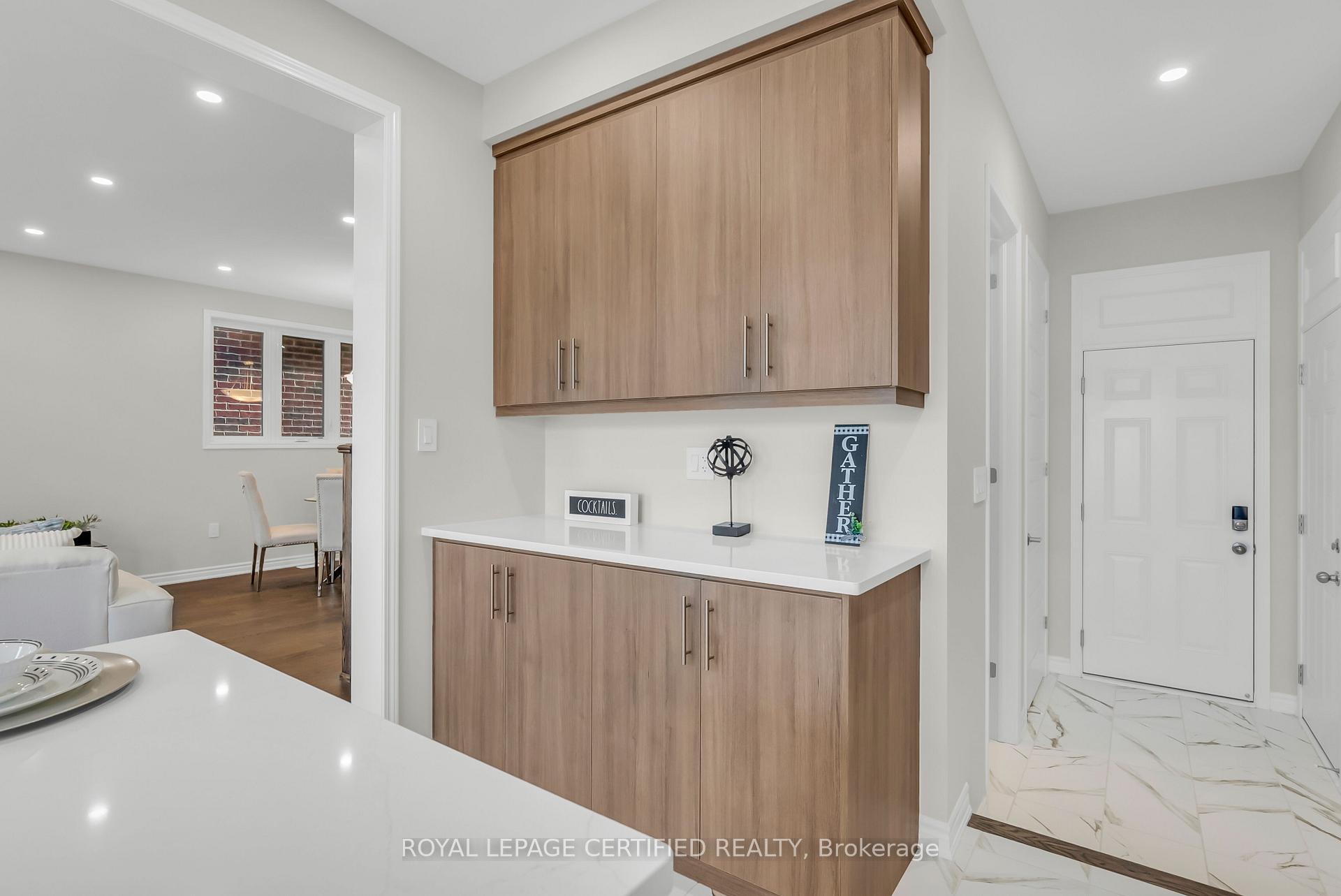 Photo 16 of 1529 Rothbury Crescent, Milton, Bowes — HOMEH