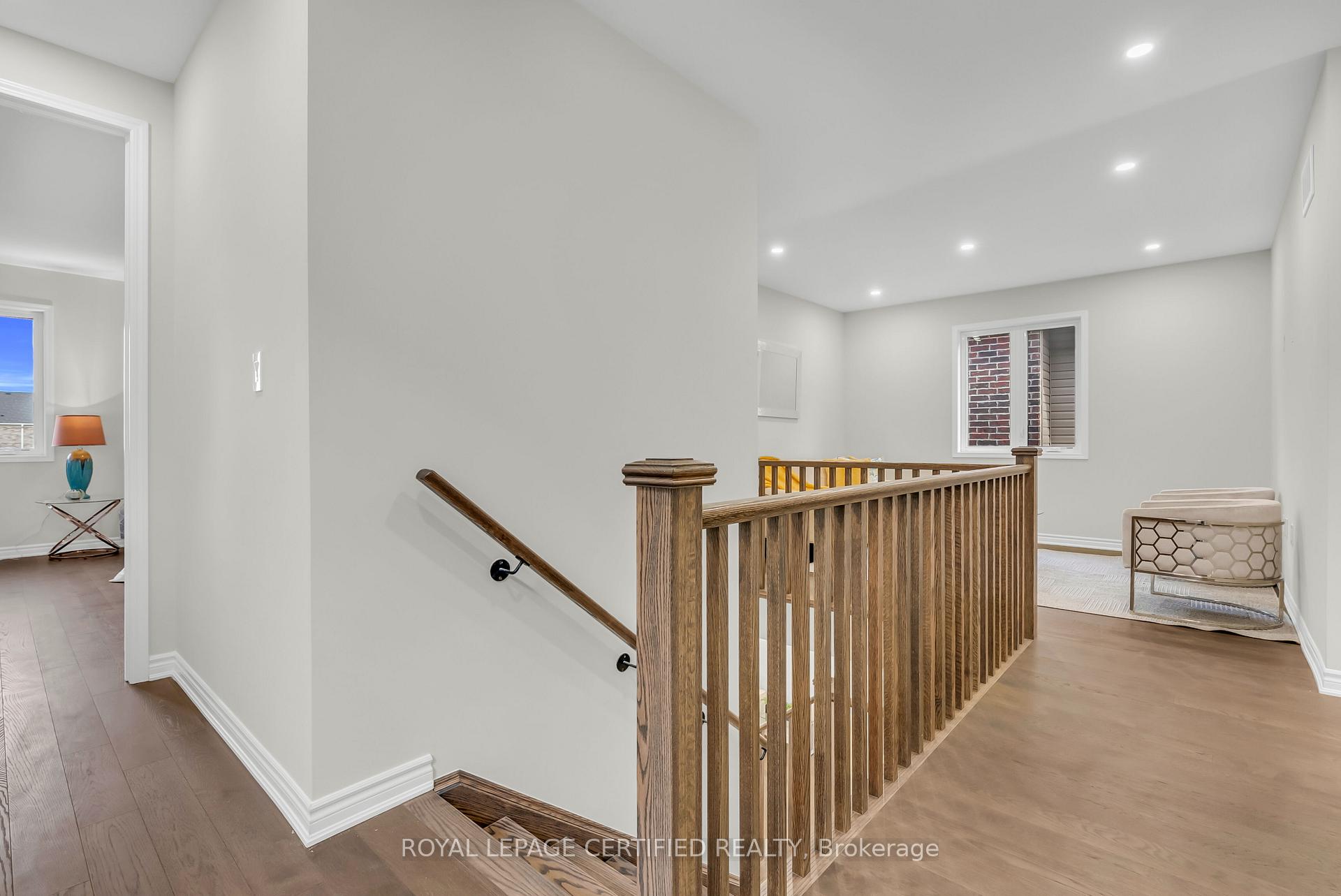 Photo 23 of 1529 Rothbury Crescent, Milton, Bowes — HOMEH
