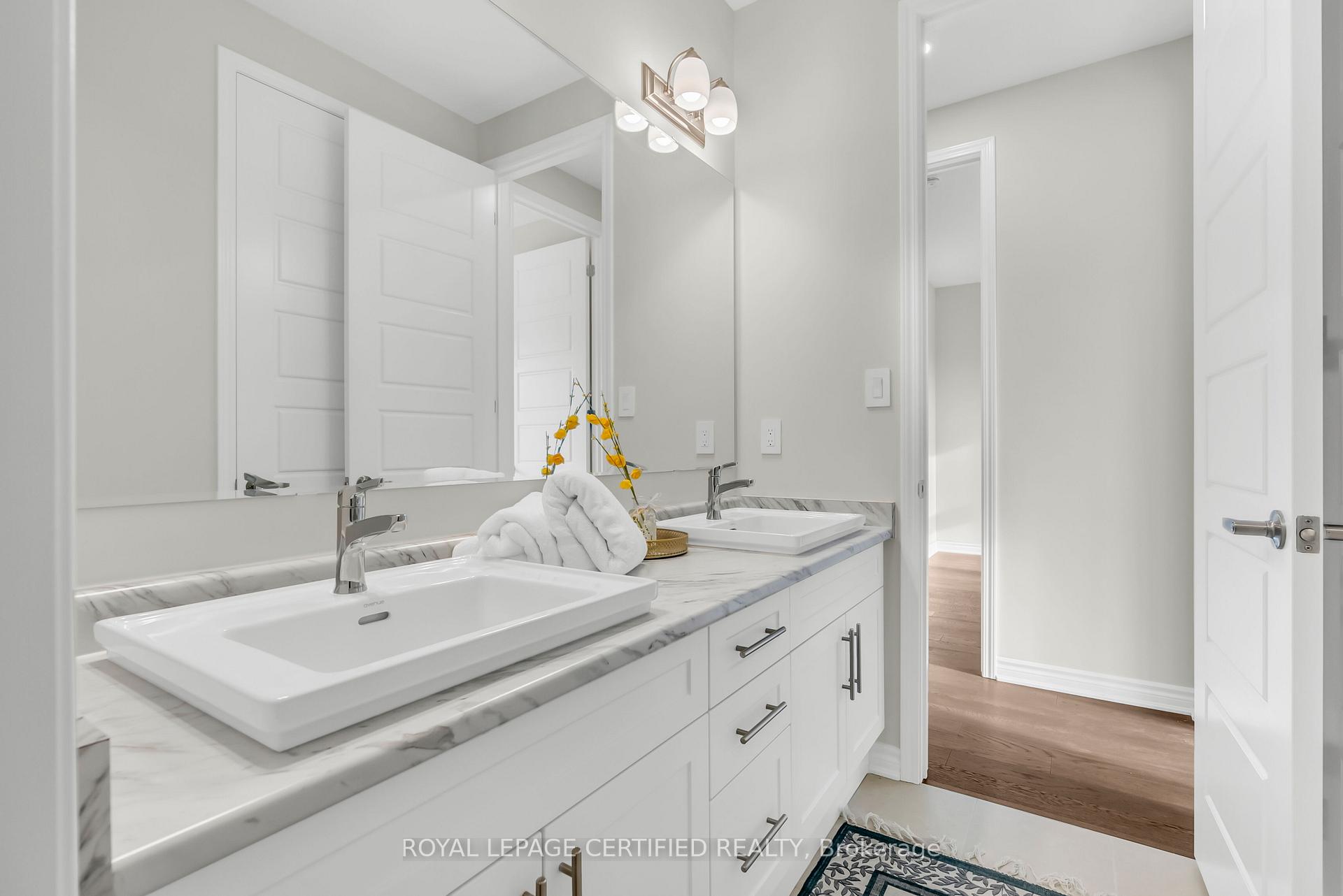 Photo 31 of 1529 Rothbury Crescent, Milton, Bowes — HOMEH