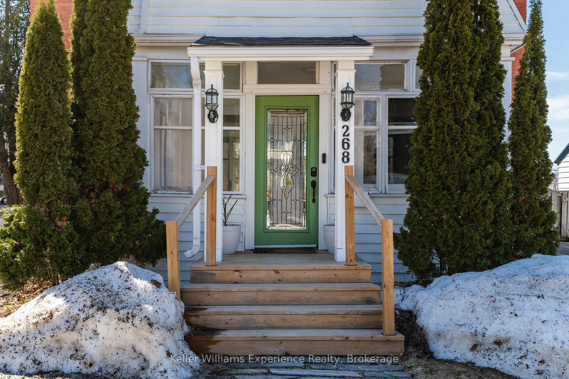 Photo 4 of 268 Russell Street, Midland — HOMEH
