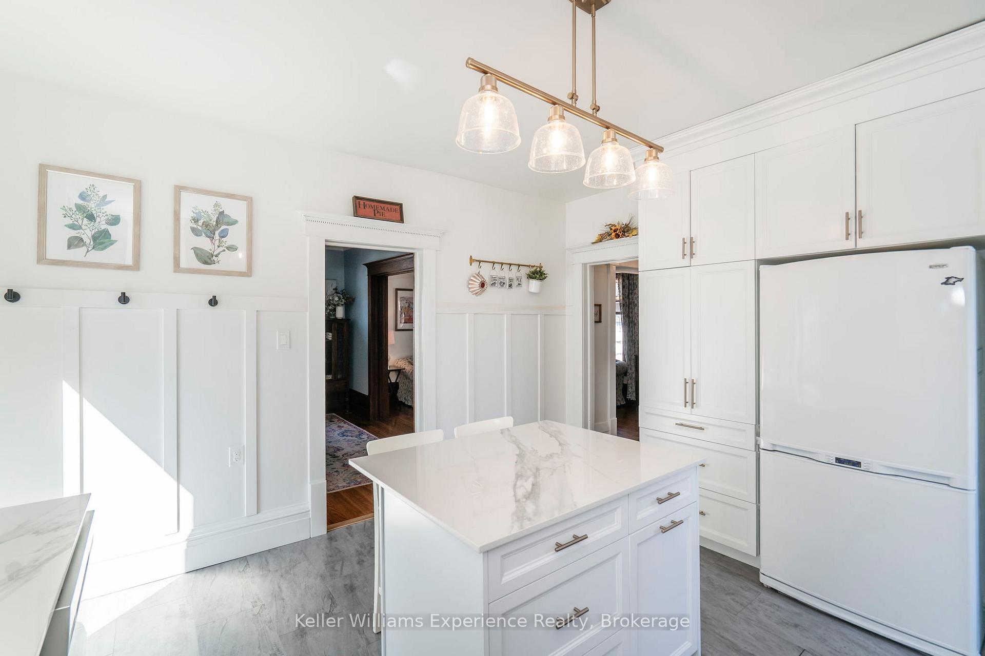 Photo 9 of 268 Russell Street, Midland — HOMEH