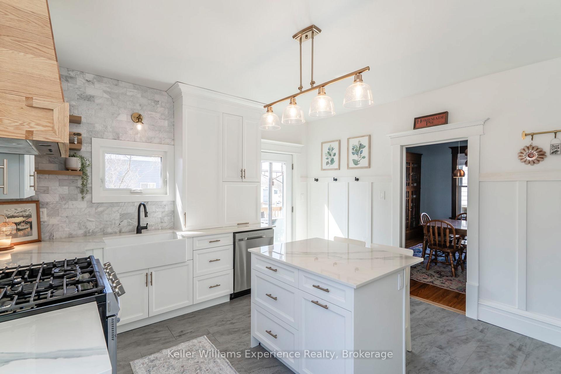 Photo 10 of 268 Russell Street, Midland — HOMEH