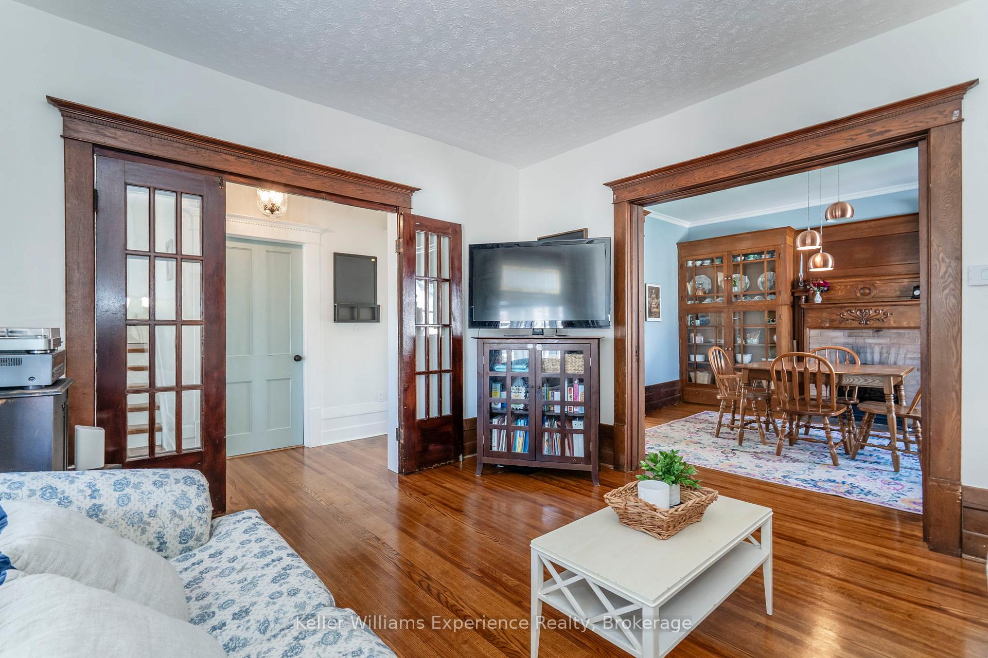 Photo 15 of 268 Russell Street, Midland — HOMEH