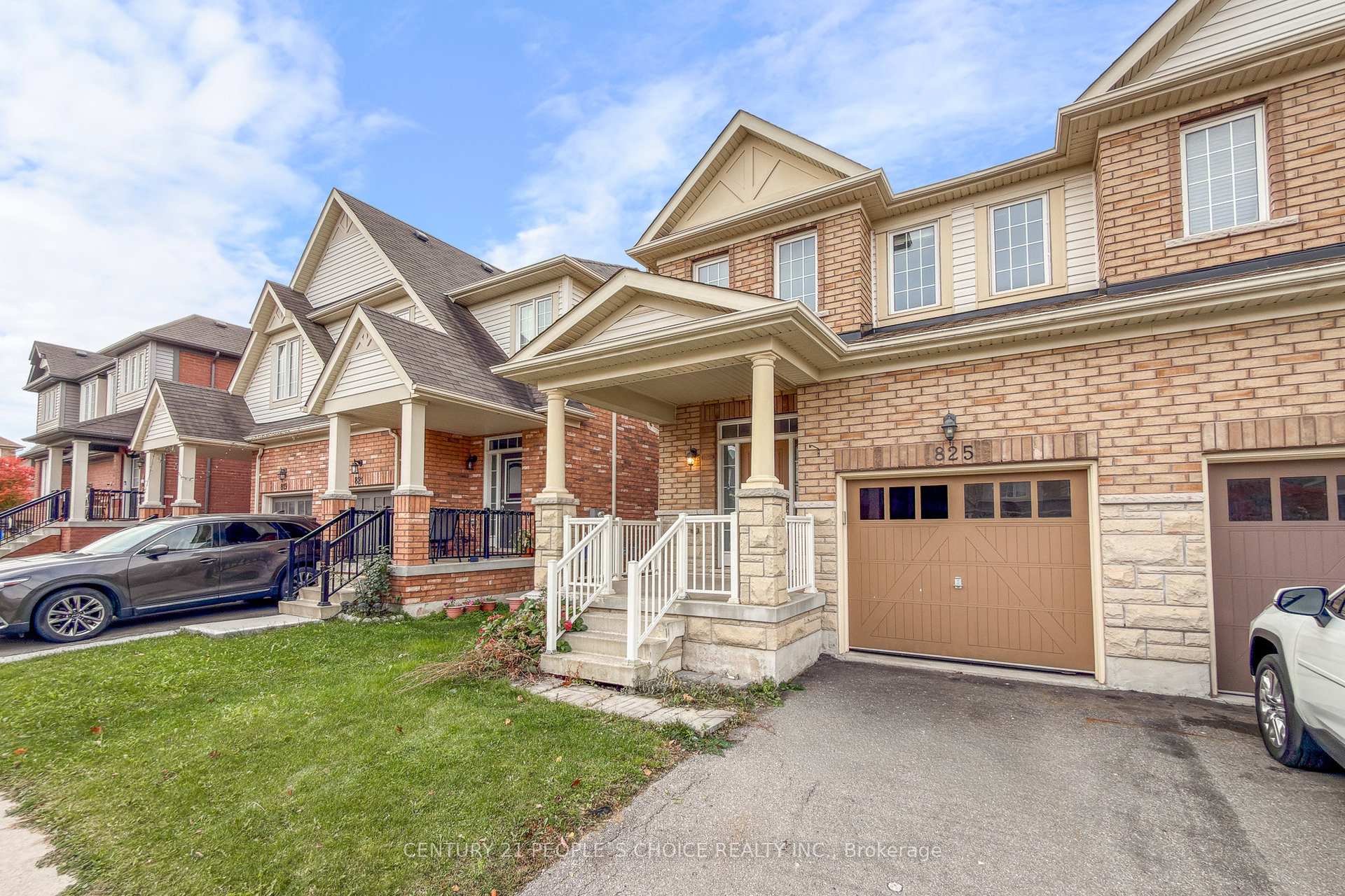 Photo 2 of 825 Miltonbrook Crescent, Milton, Willmott — HOMEH