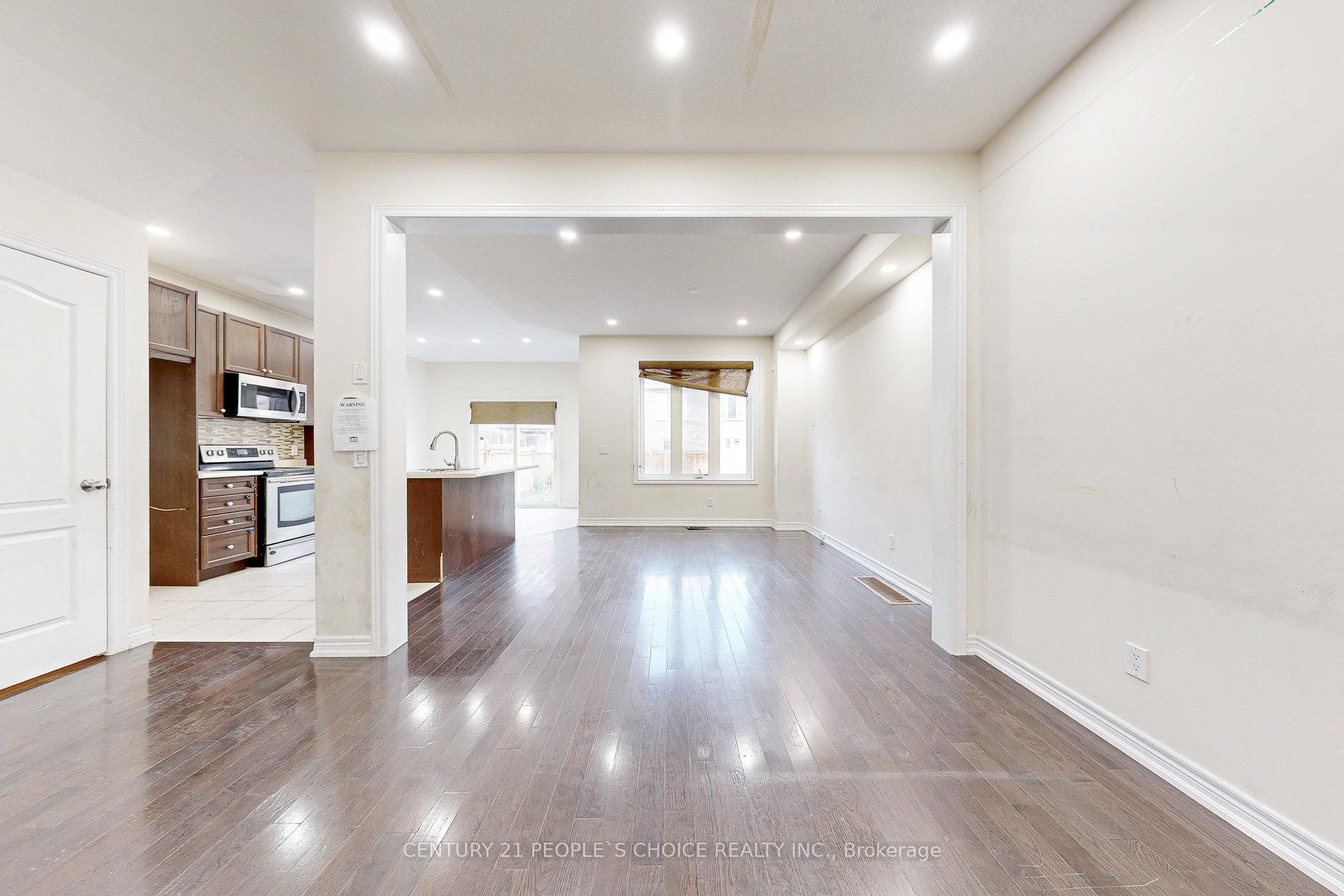 Photo 15 of 825 Miltonbrook Crescent, Milton, Willmott — HOMEH