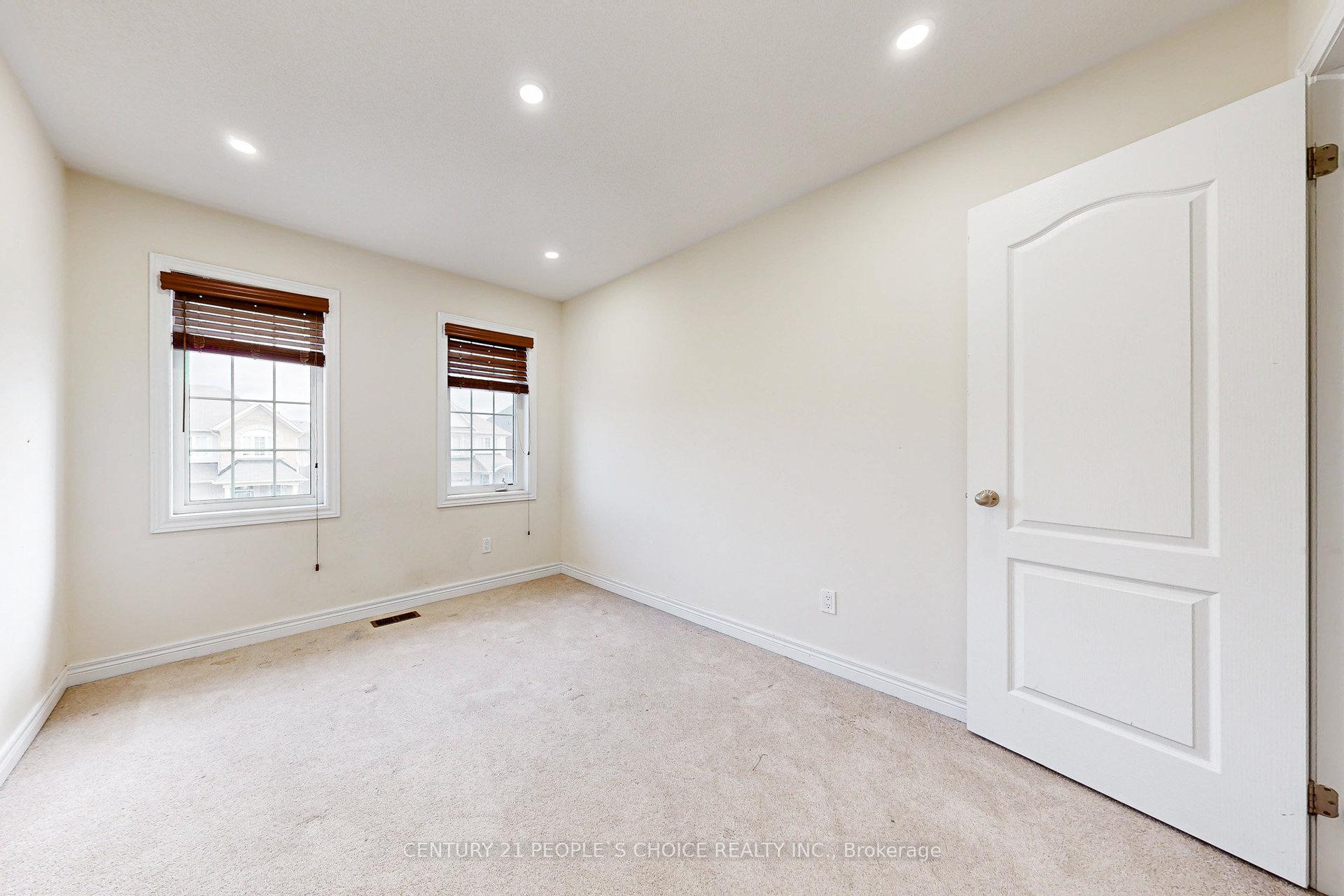 Photo 22 of 825 Miltonbrook Crescent, Milton, Willmott — HOMEH