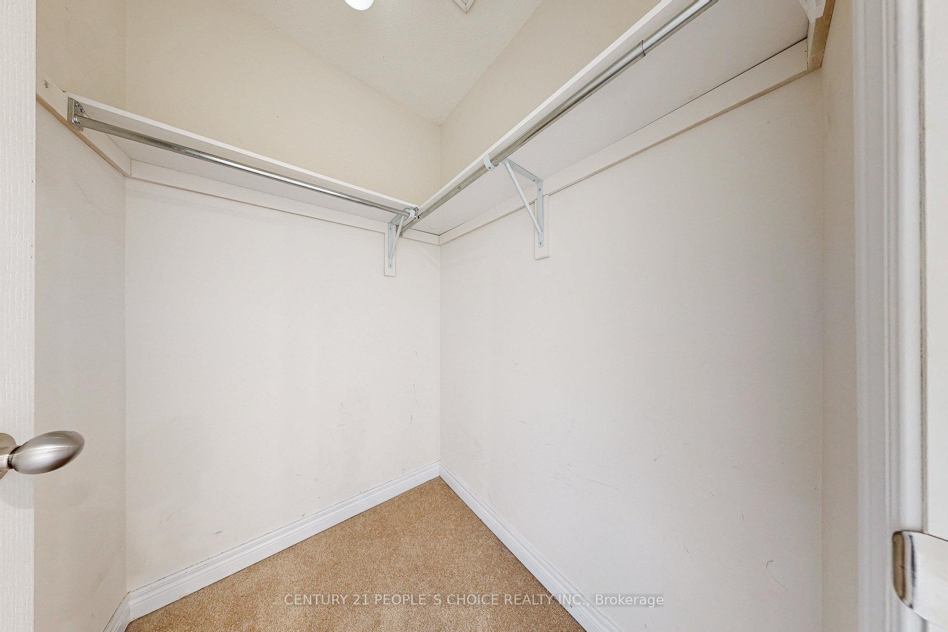 Photo 33 of 825 Miltonbrook Crescent, Milton, Willmott — HOMEH