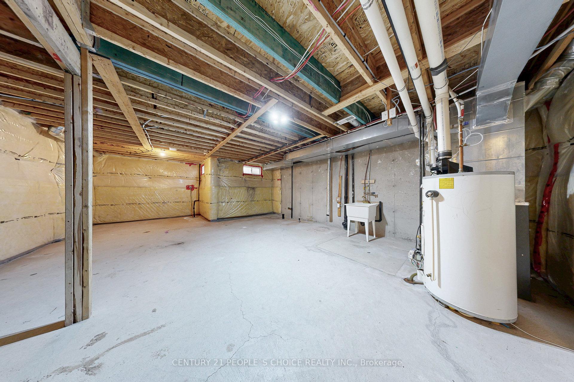 Photo 36 of 825 Miltonbrook Crescent, Milton, Willmott — HOMEH