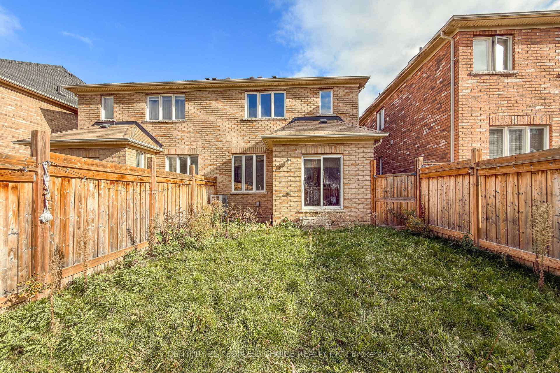 Photo 42 of 825 Miltonbrook Crescent, Milton, Willmott — HOMEH