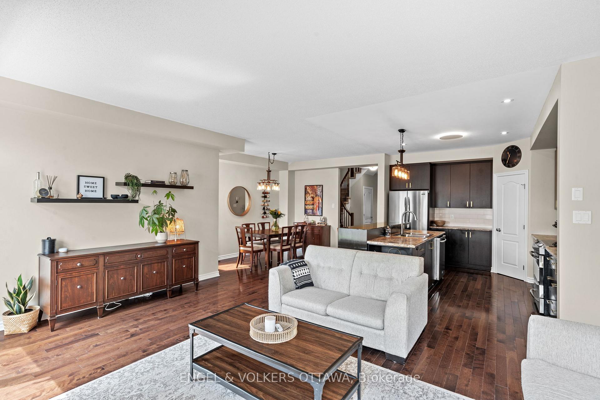 Photo 19 of 1141 Northgraves Crescent, Ottawa, Kanata - Emerald Meadows/Trailwest — HOMEH