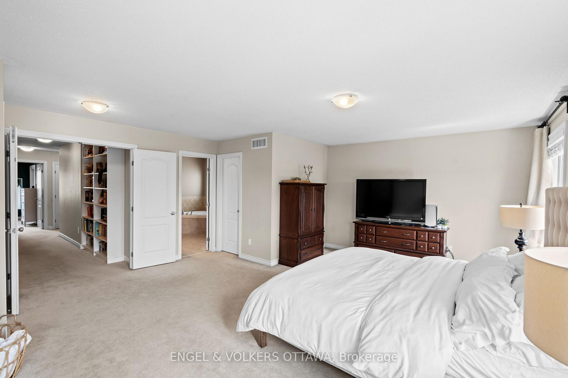 Photo 26 of 1141 Northgraves Crescent, Ottawa, Kanata - Emerald Meadows/Trailwest — HOMEH