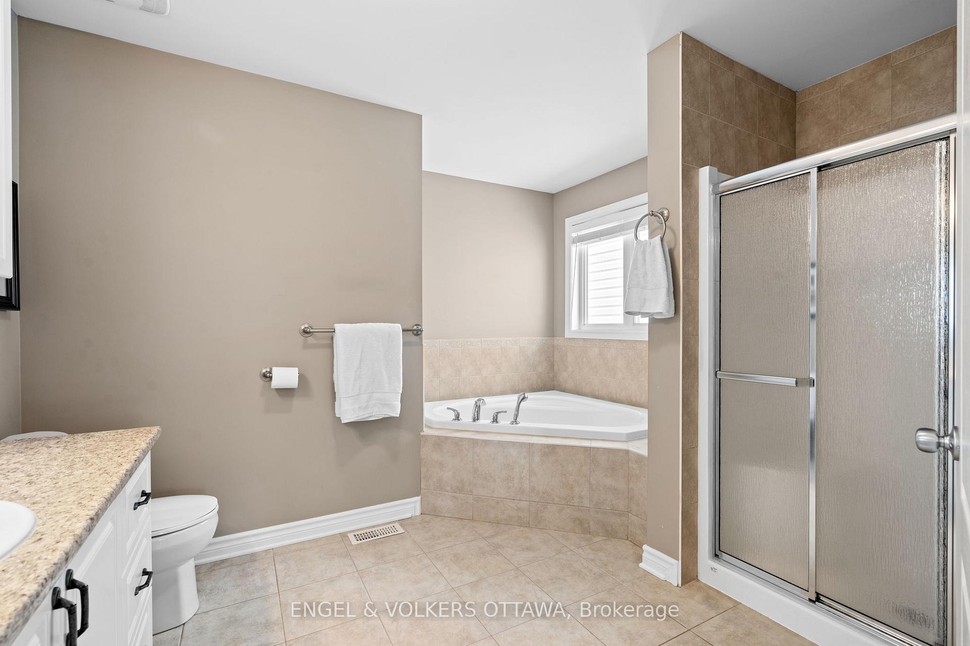 Photo 28 of 1141 Northgraves Crescent, Ottawa, Kanata - Emerald Meadows/Trailwest — HOMEH