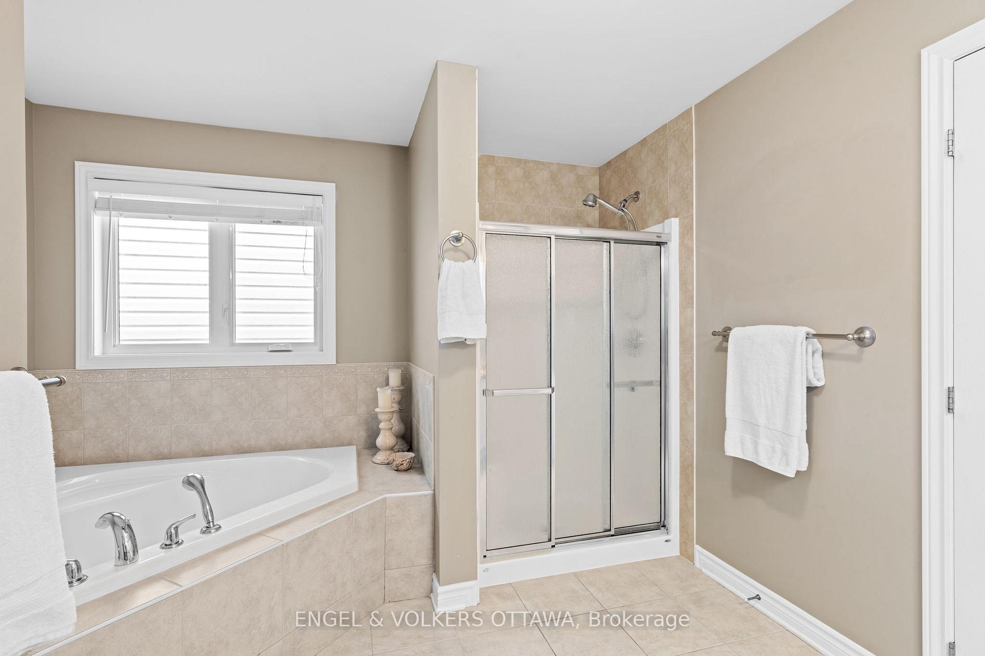 Photo 30 of 1141 Northgraves Crescent, Ottawa, Kanata - Emerald Meadows/Trailwest — HOMEH