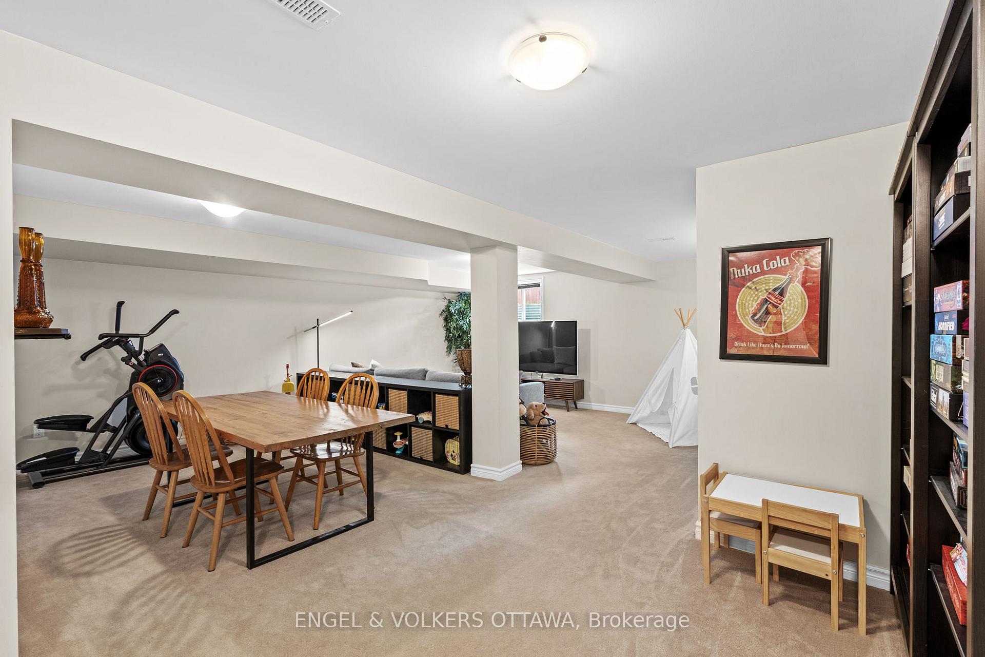 Photo 38 of 1141 Northgraves Crescent, Ottawa, Kanata - Emerald Meadows/Trailwest — HOMEH