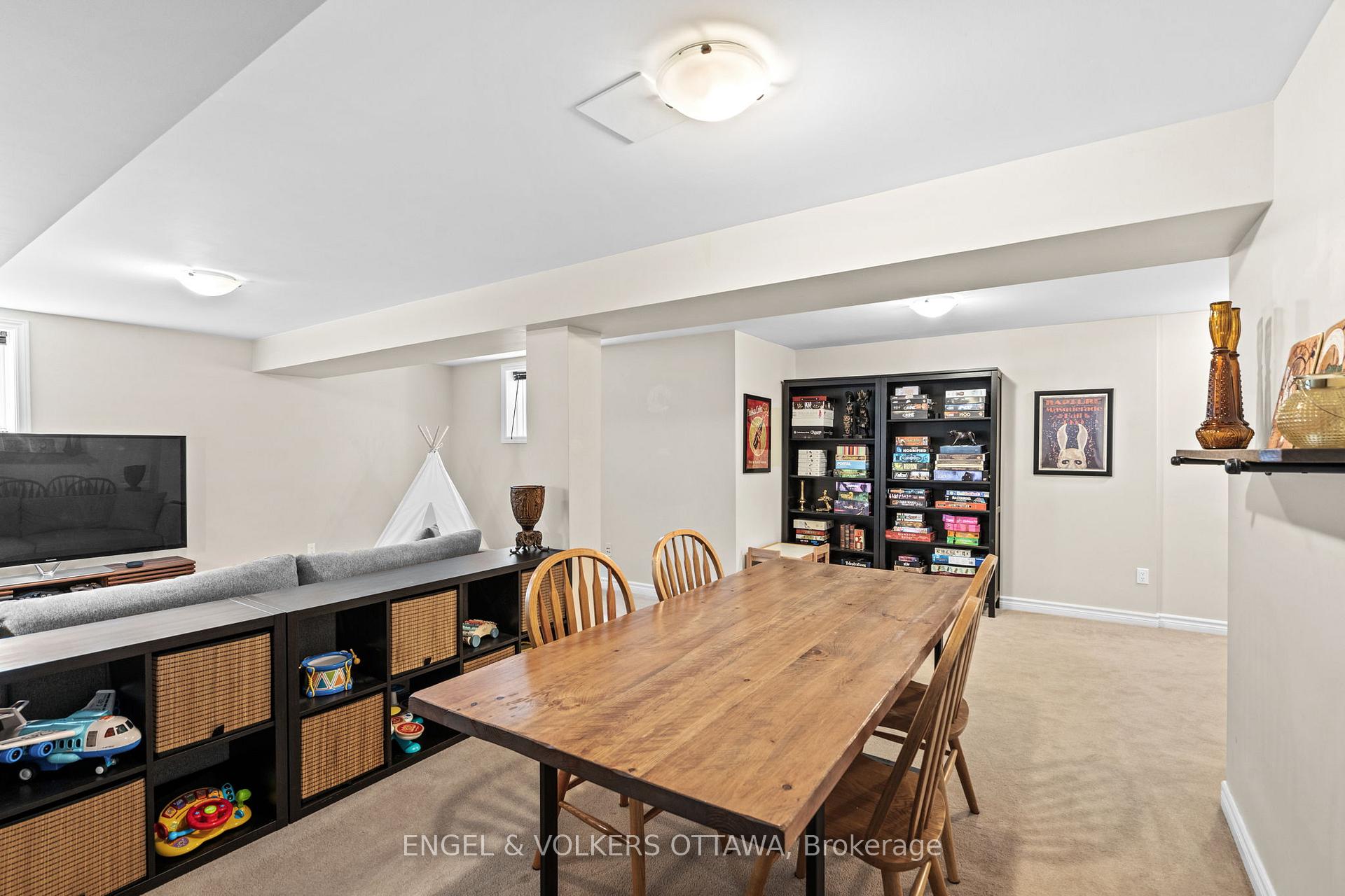 Photo 41 of 1141 Northgraves Crescent, Ottawa, Kanata - Emerald Meadows/Trailwest — HOMEH