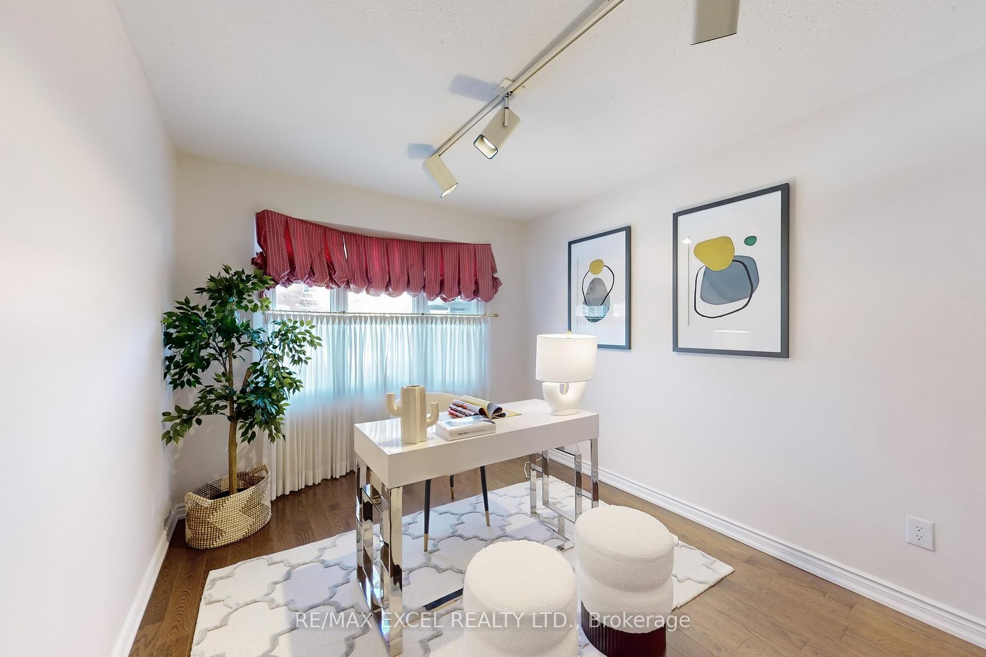 Photo 16 of 69 Nadine Crescent, Markham, Unionville — HOMEH