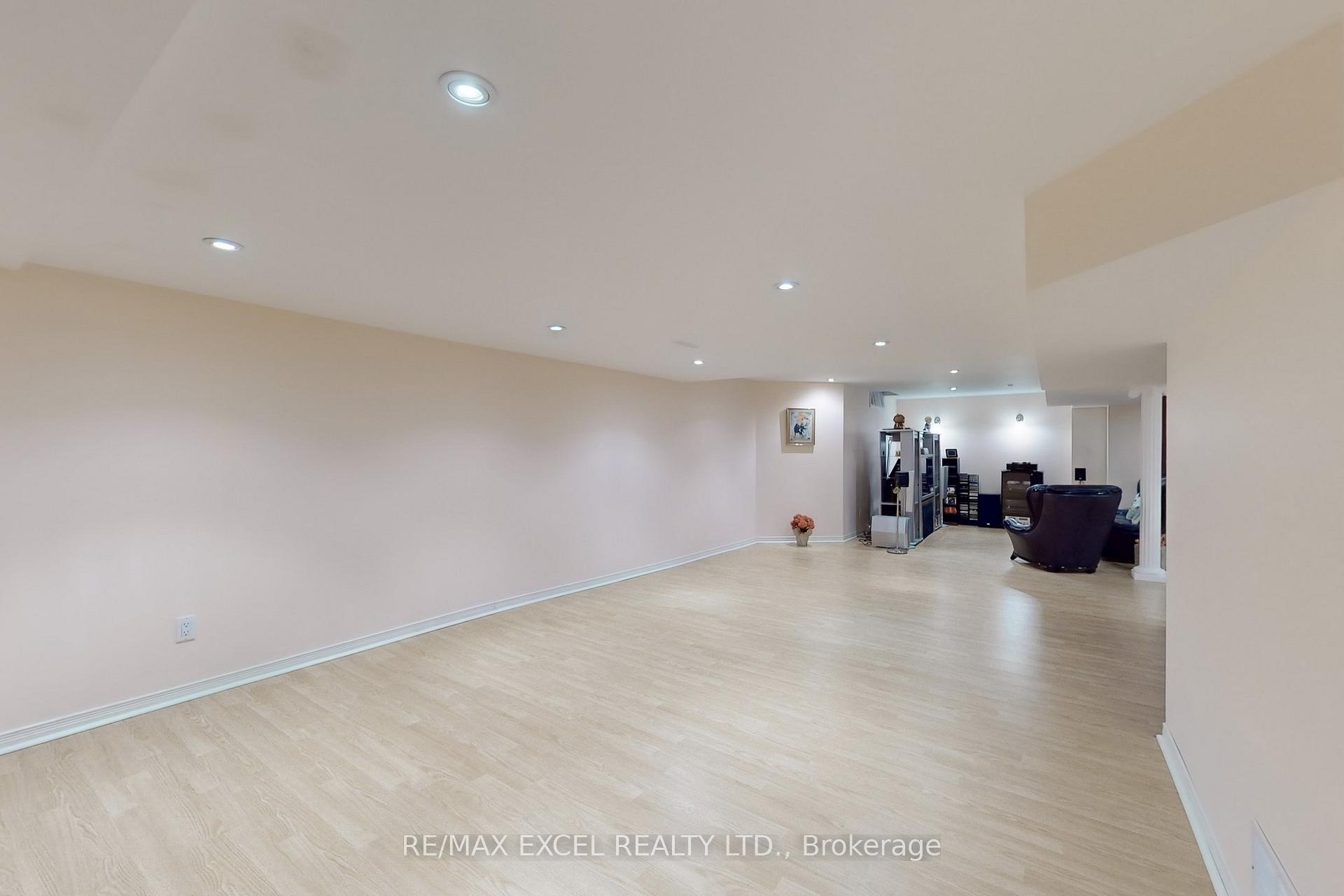 Photo 38 of 69 Nadine Crescent, Markham, Unionville — HOMEH