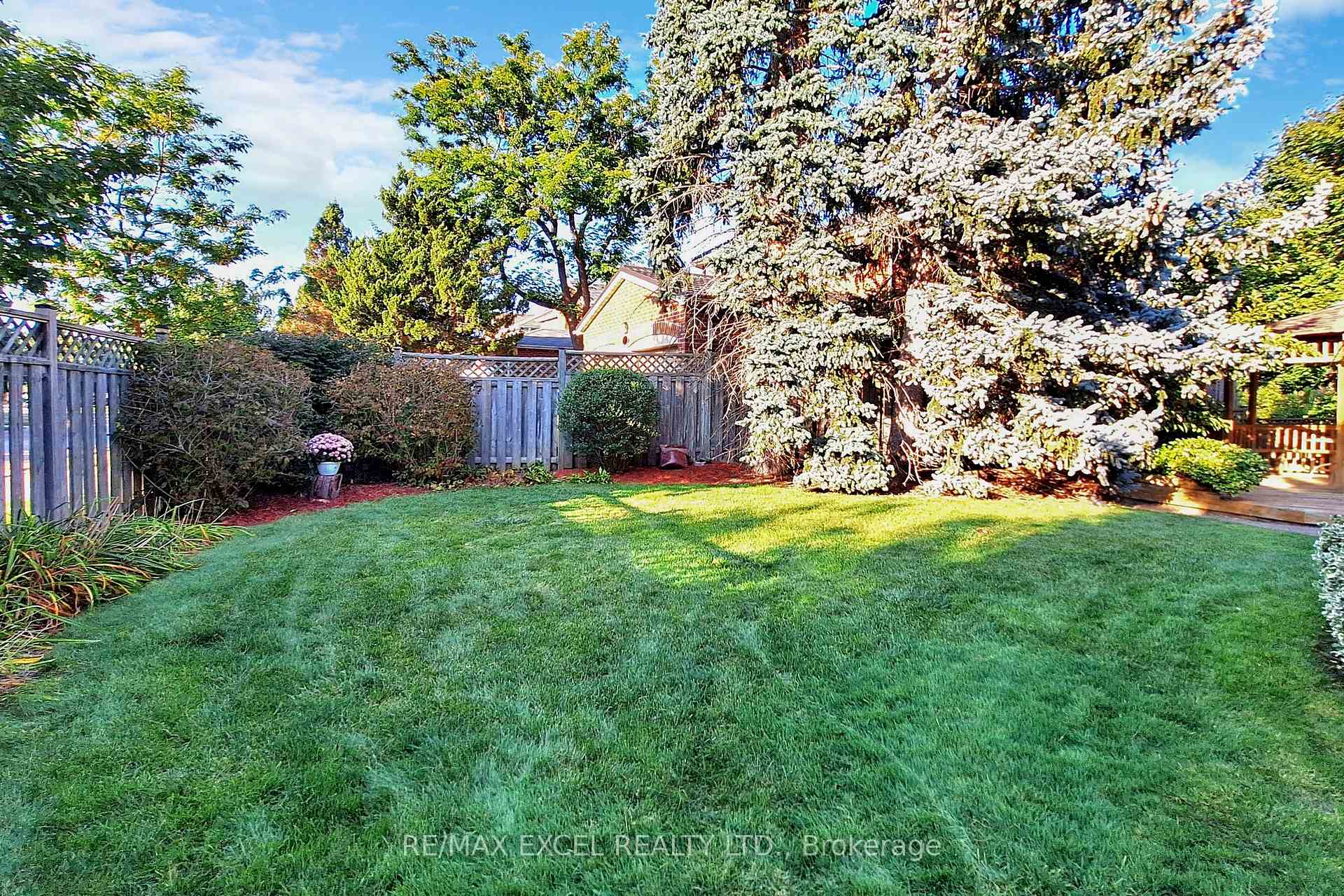 Photo 48 of 69 Nadine Crescent, Markham, Unionville — HOMEH