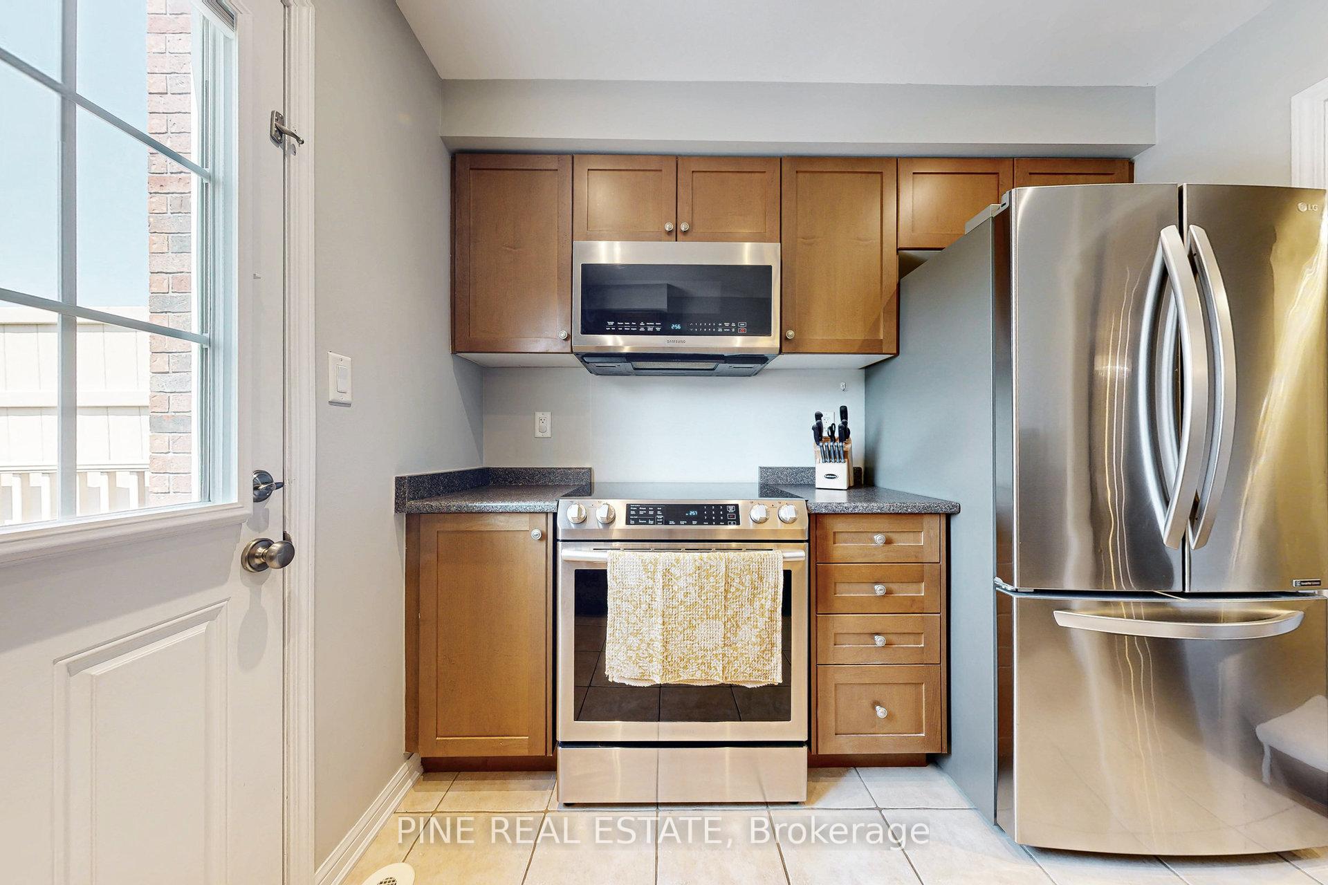 Photo 12 of 649 Speyer Circle, Milton, Harrison — HOMEH