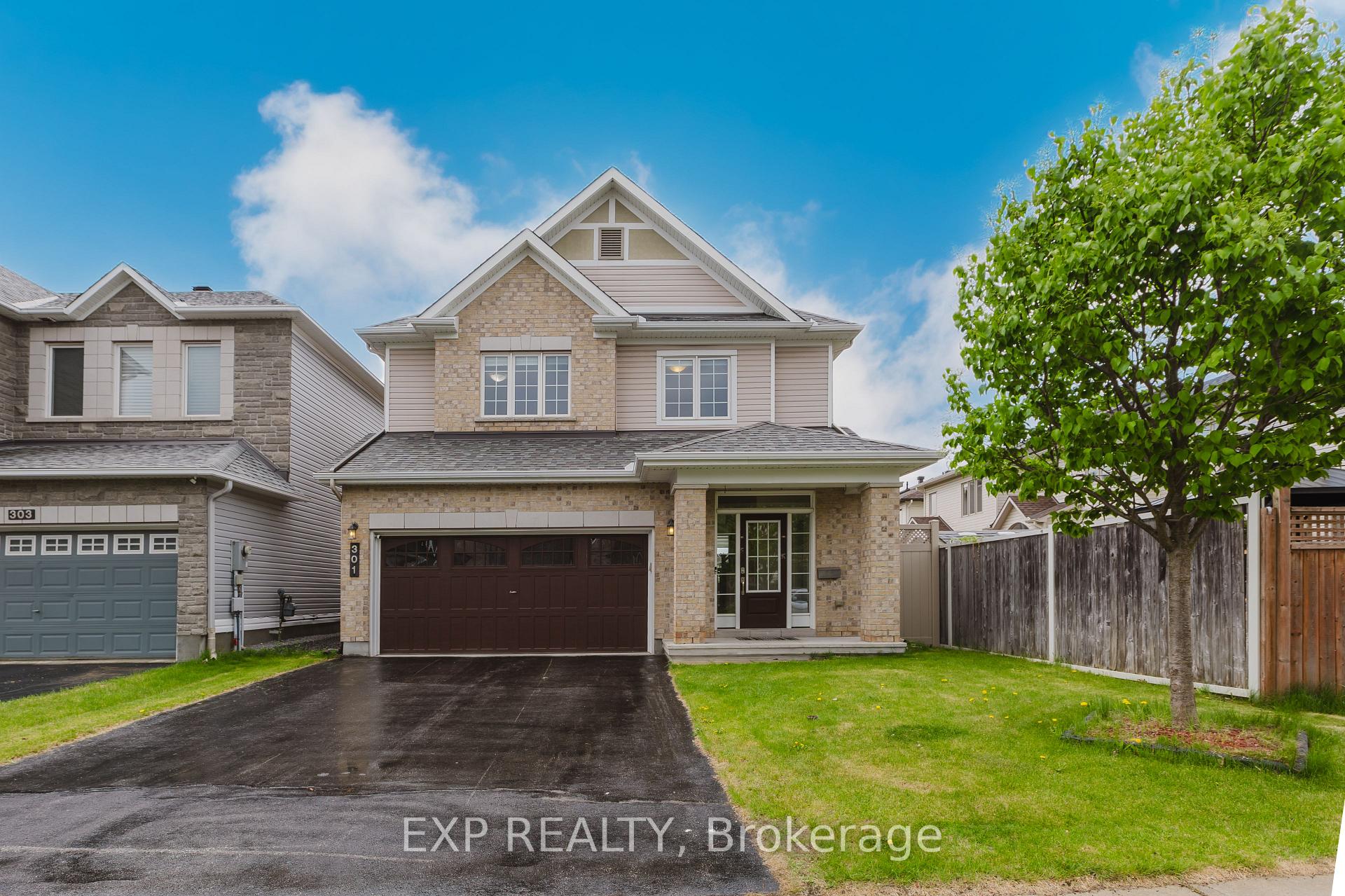 Front of 301 Brettonwood Ridge