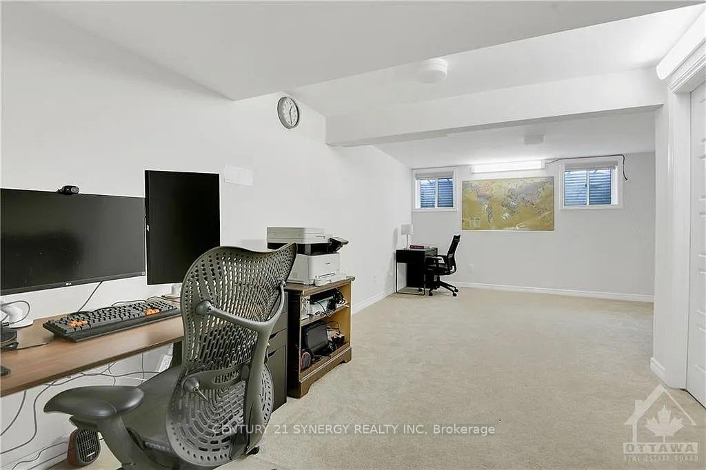 Photo 23 of 402 Cope Drive, Ottawa, Kanata - Emerald Meadows/Trailwest — HOMEH
