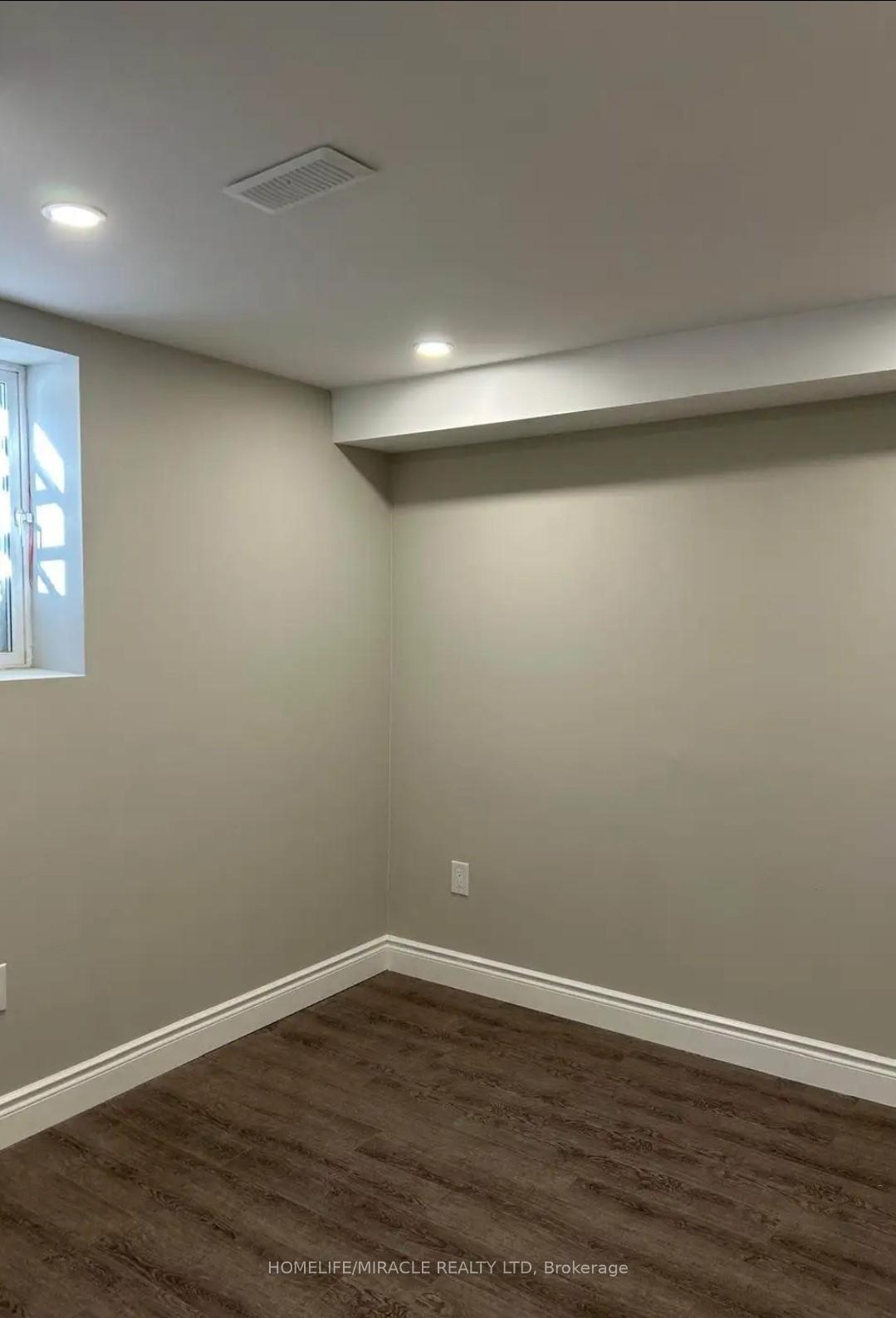 Photo 11 of Unit BSMNT, 851 Laurier Avenue, Milton, Timberlea — HOMEH