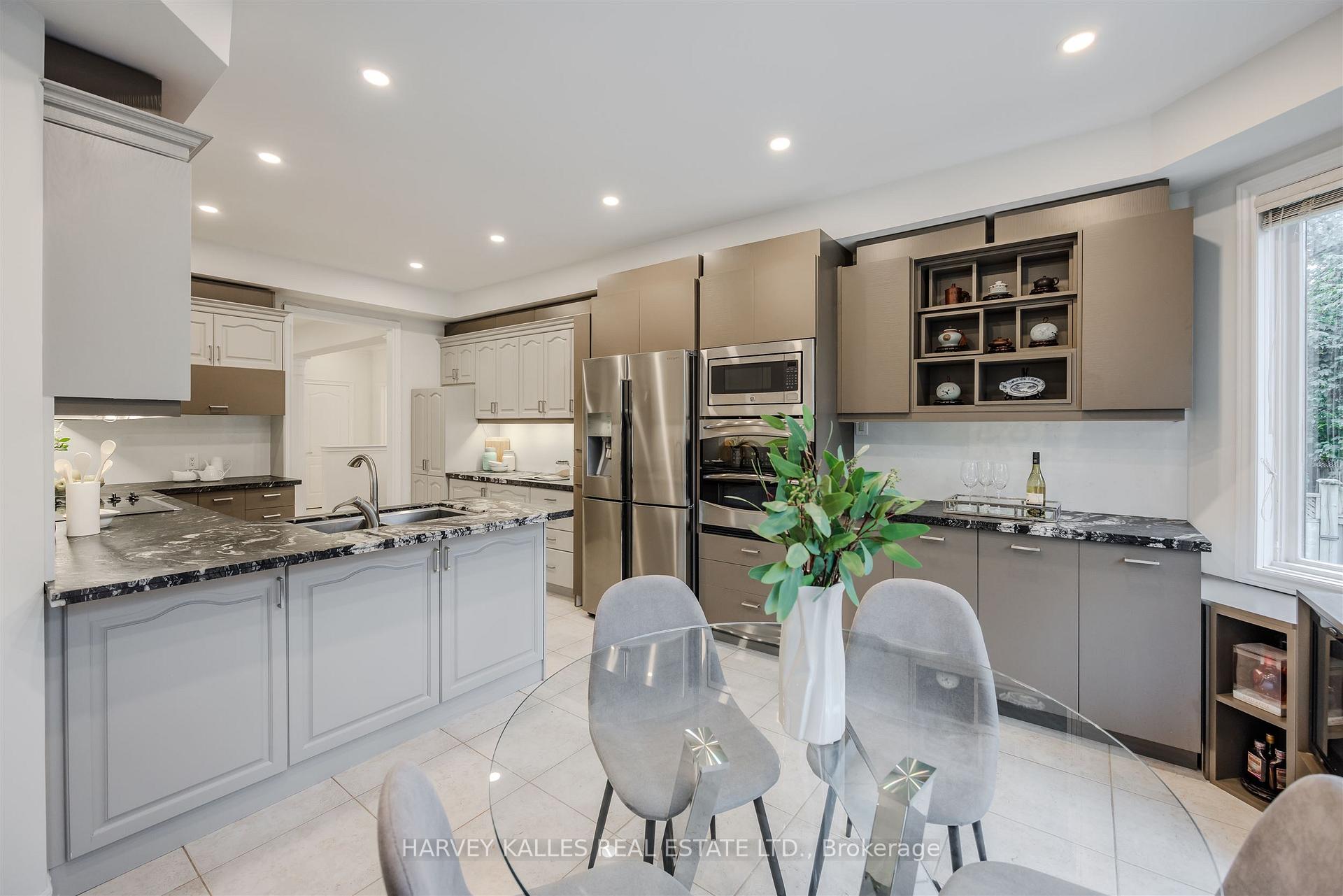 Photo 23 of 94 Sutcliffe Crescent, Markham, Cachet — HOMEH