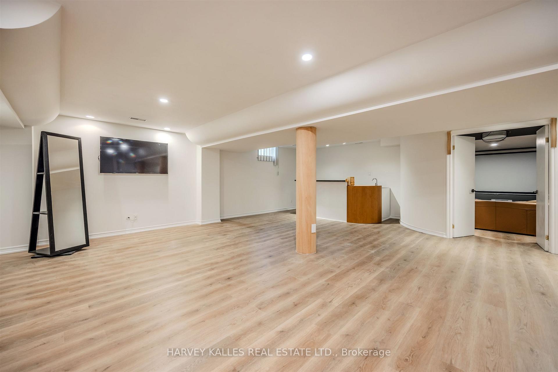 Photo 45 of 94 Sutcliffe Crescent, Markham, Cachet — HOMEH