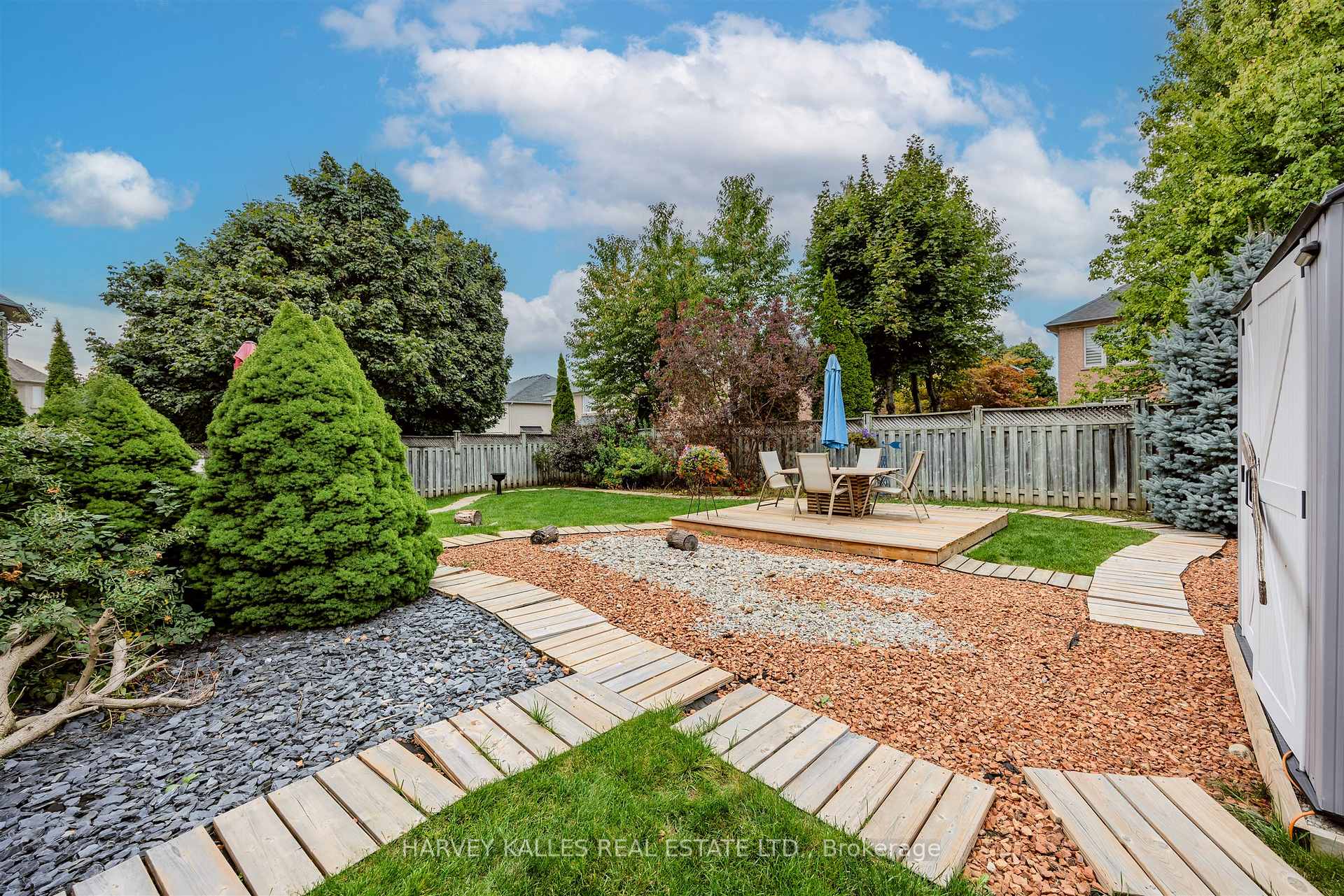 Photo 48 of 94 Sutcliffe Crescent, Markham, Cachet — HOMEH
