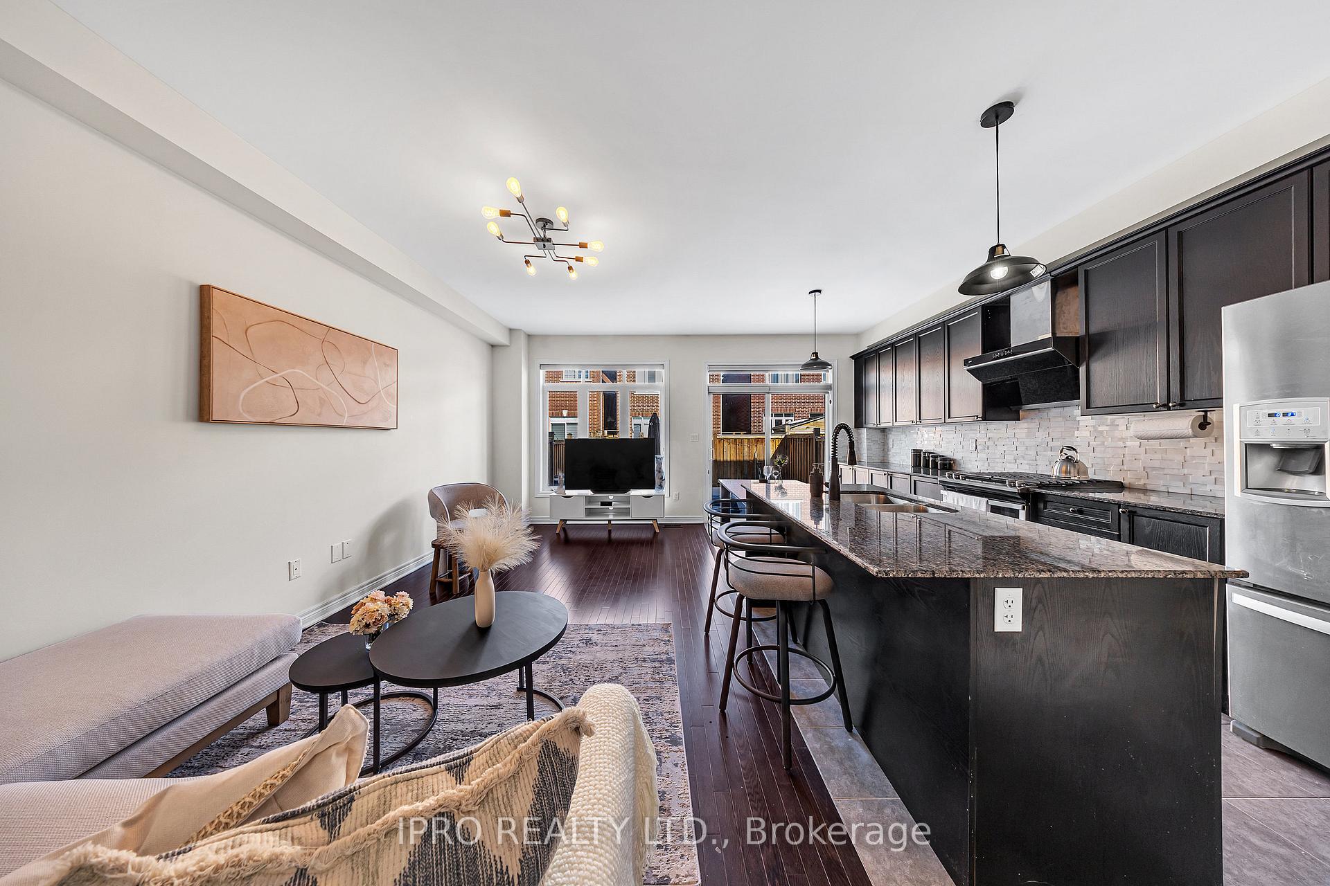 Photo 11 of 4 Titan Trail, Markham, Cedarwood — HOMEH