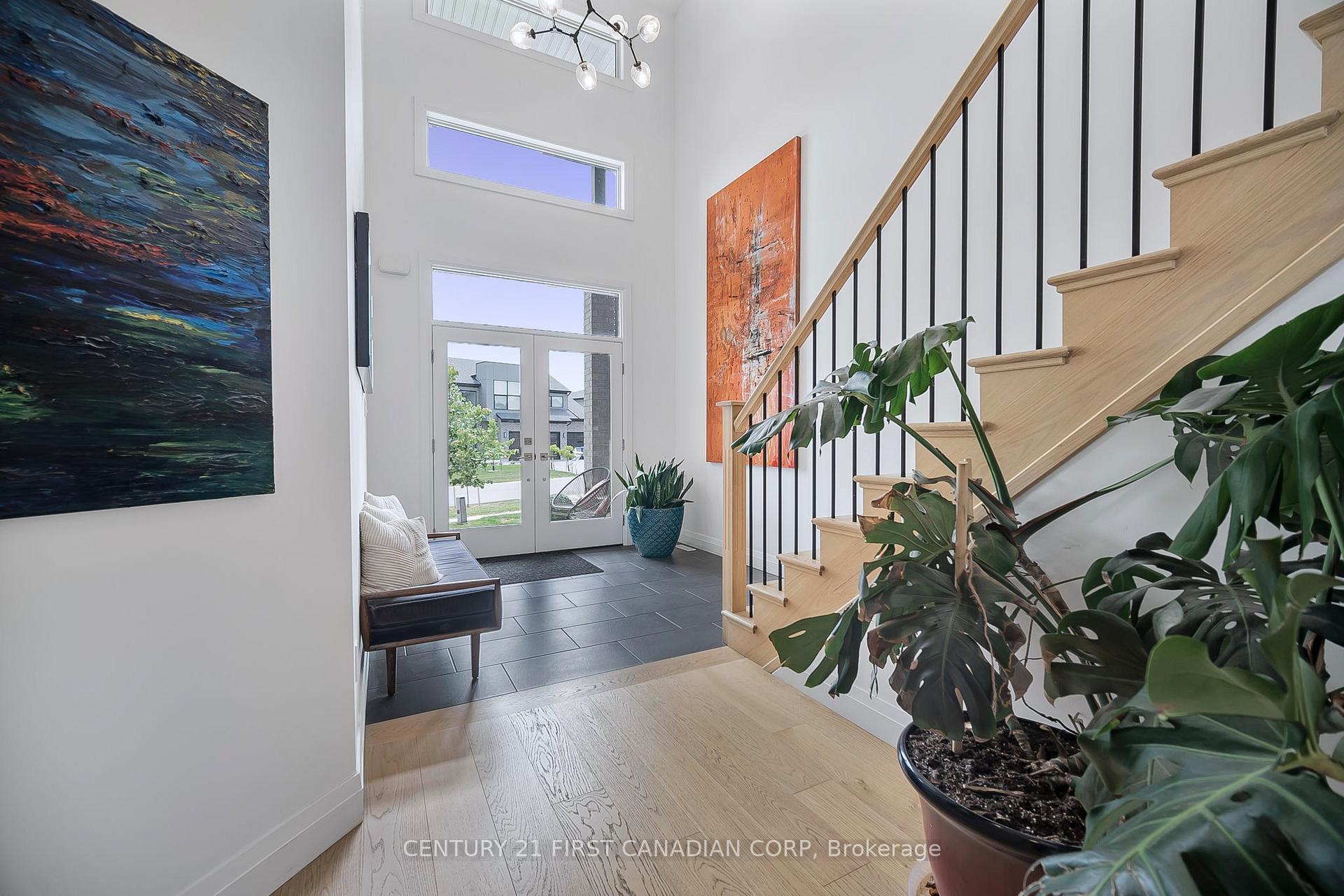 Photo 3 of 12 Locky Lane, Middlesex Centre, Komoka — HOMEH