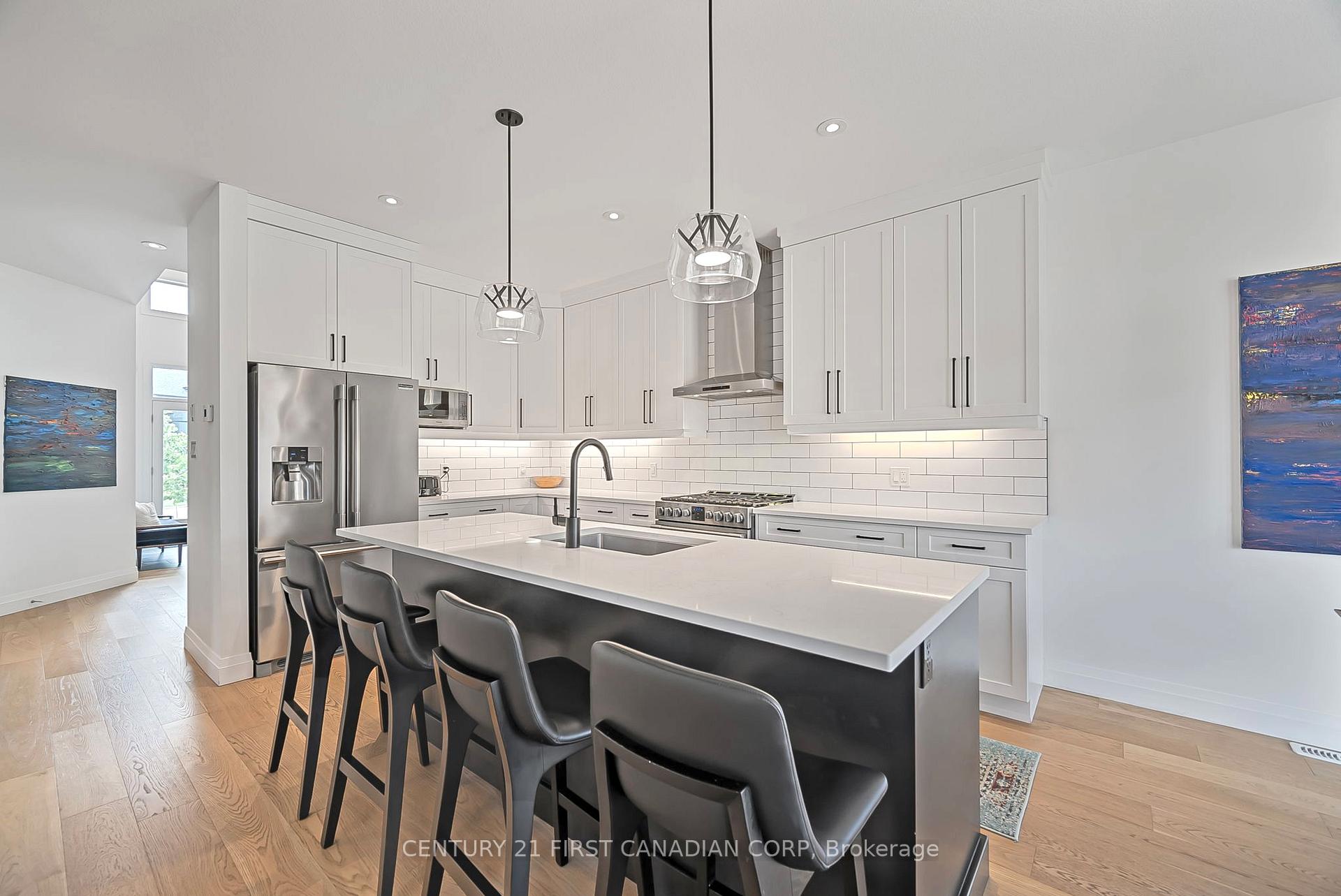 Photo 9 of 12 Locky Lane, Middlesex Centre, Komoka — HOMEH