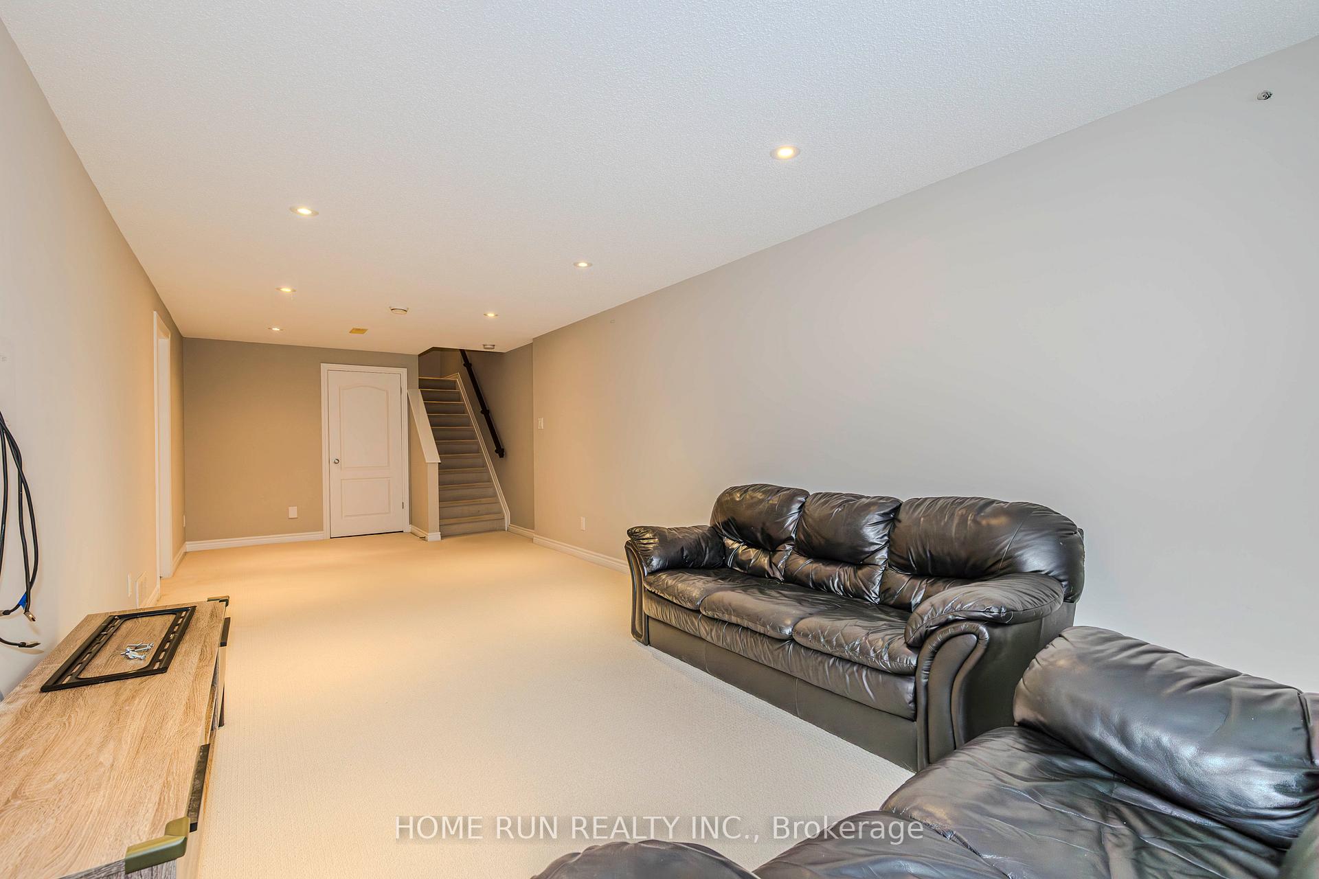 Photo 40 of 814 Fletcher Circle, Ottawa, Kanata - Kanata Lakes/Heritage Hills — HOMEH