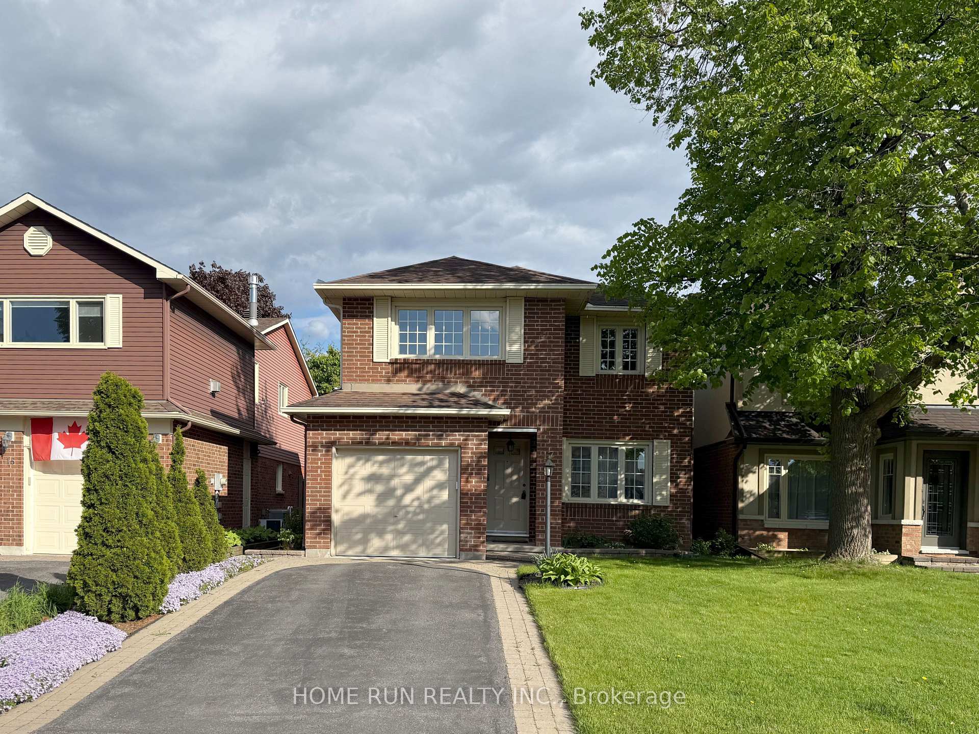 Photo 1 of 17 Shaw Court, Ottawa, Kanata - Katimavik — HOMEH