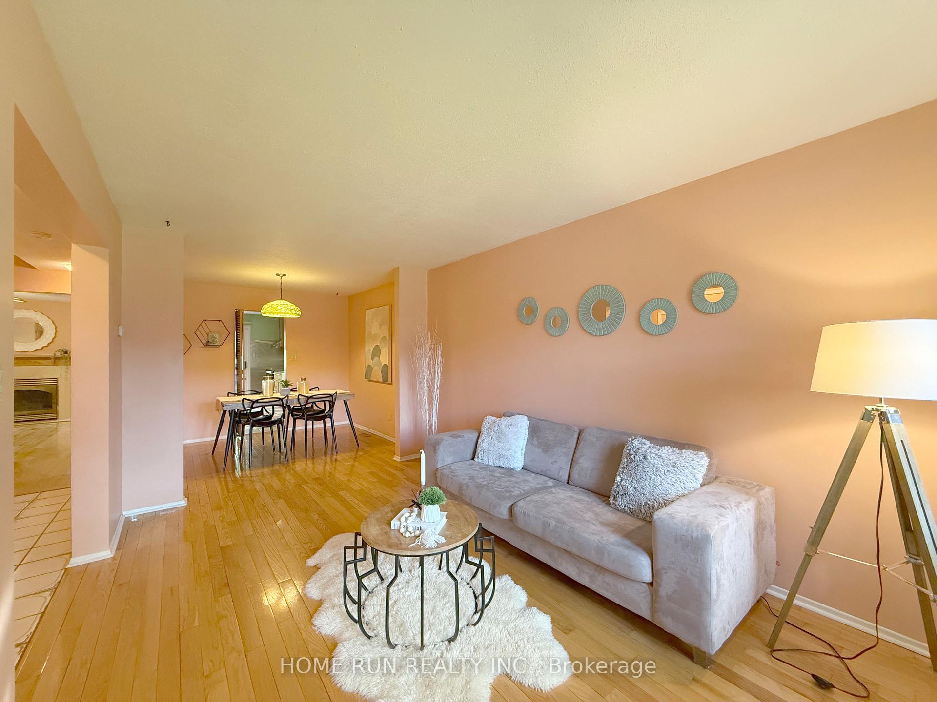 Photo 6 of 17 Shaw Court, Ottawa, Kanata - Katimavik — HOMEH