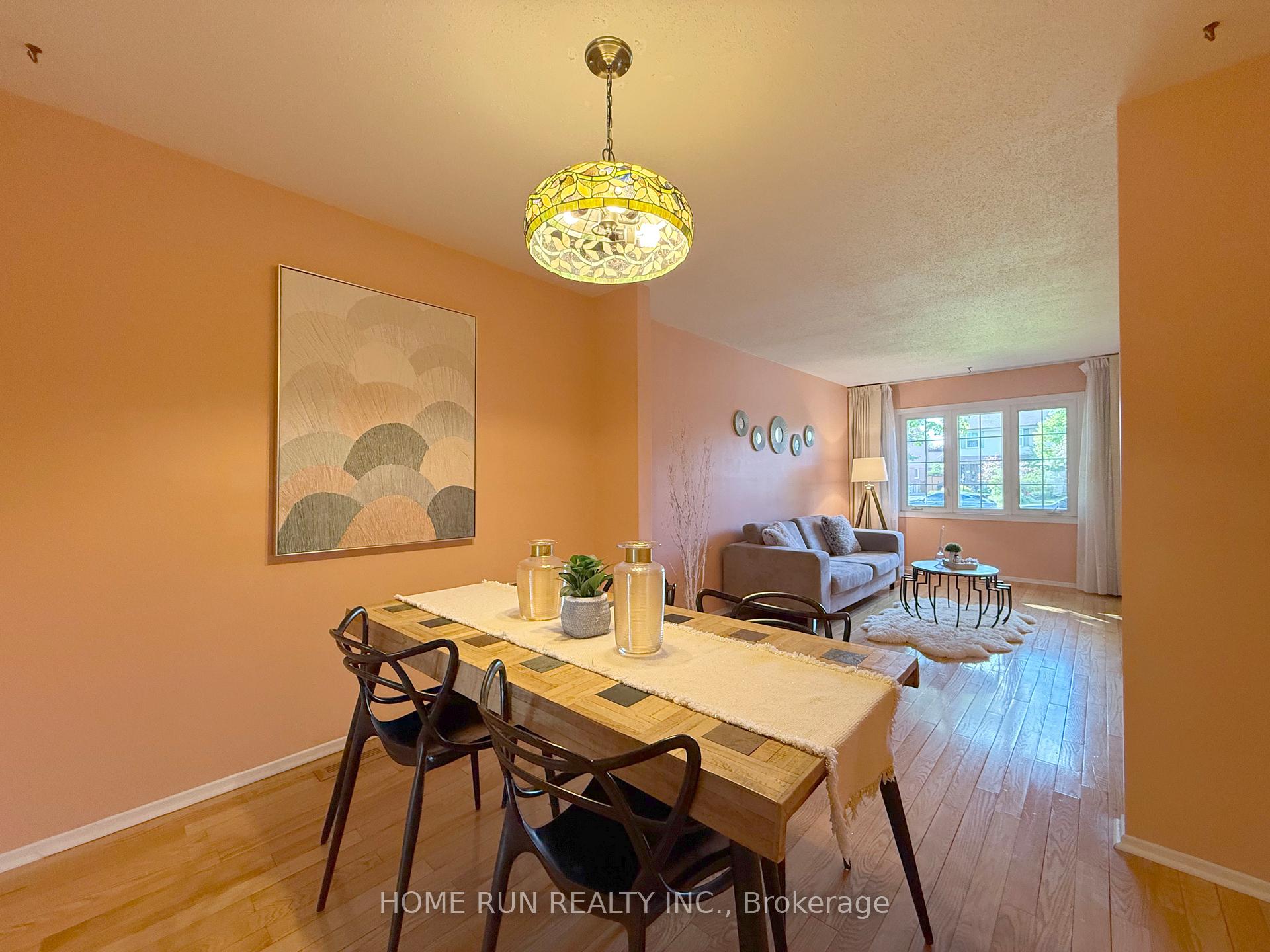 Photo 10 of 17 Shaw Court, Ottawa, Kanata - Katimavik — HOMEH