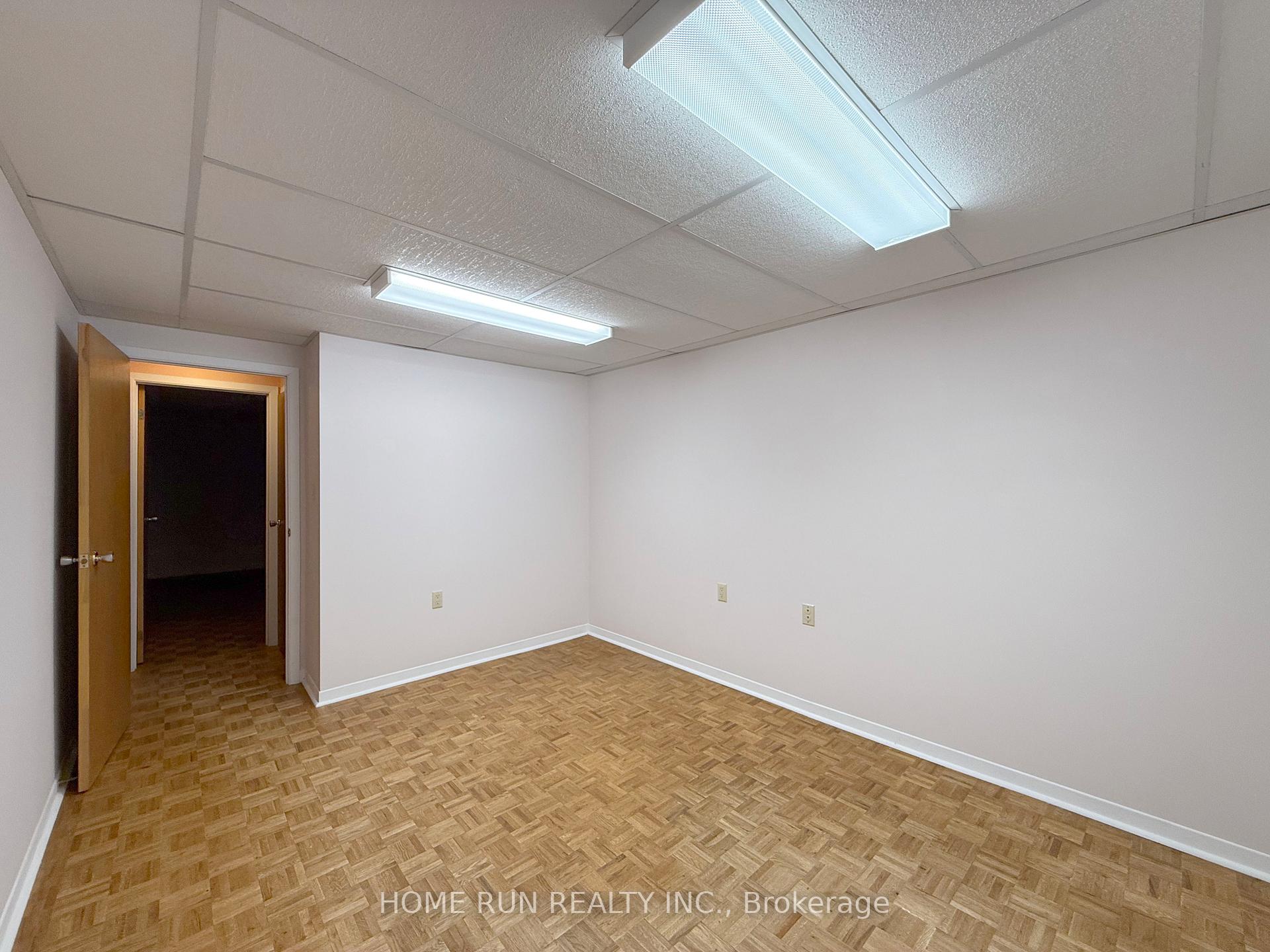 Photo 39 of 17 Shaw Court, Ottawa, Kanata - Katimavik — HOMEH