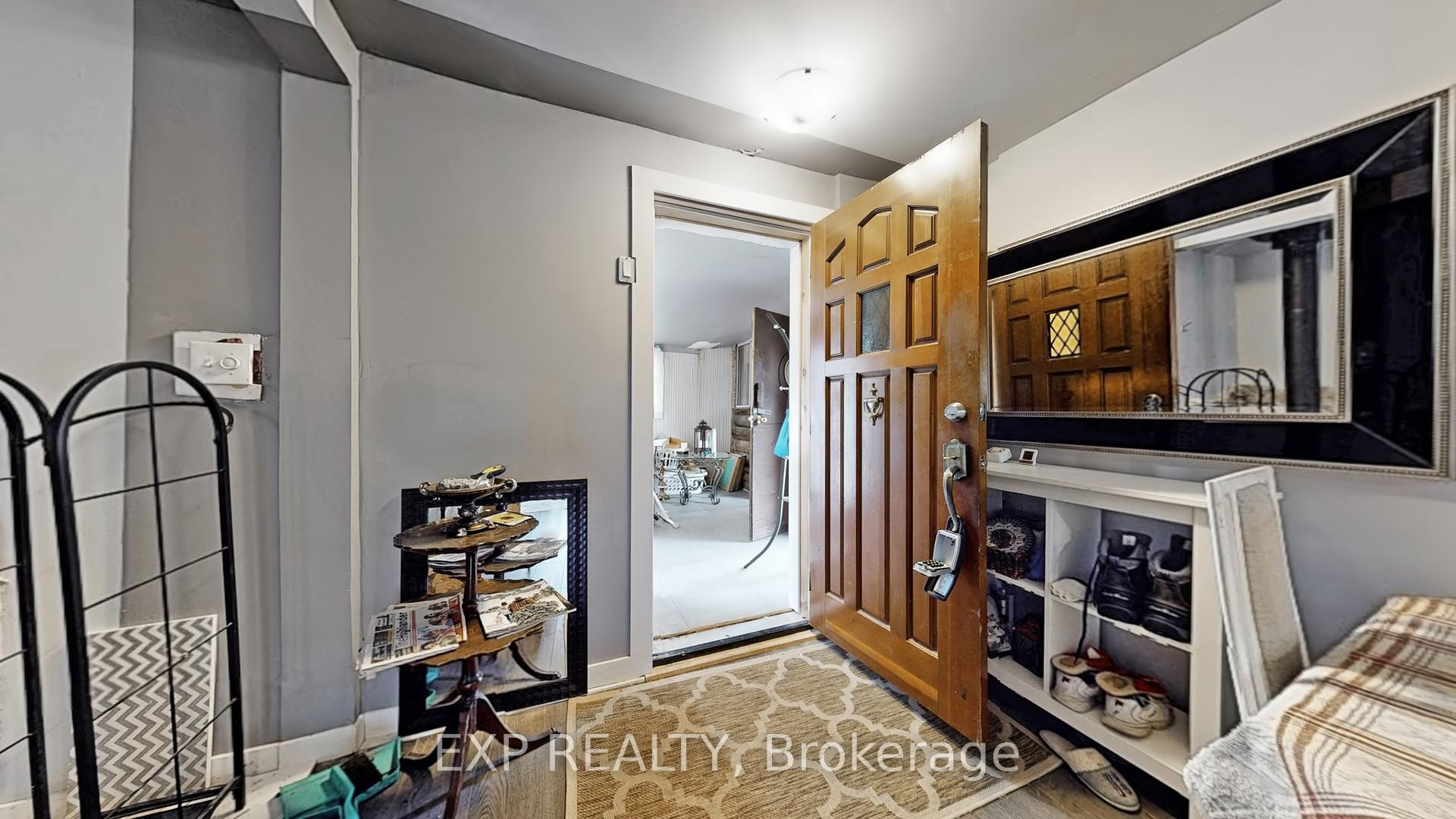 Photo 14 of 2808 Gelert Road, Minden Hills, Snowdon — HOMEH